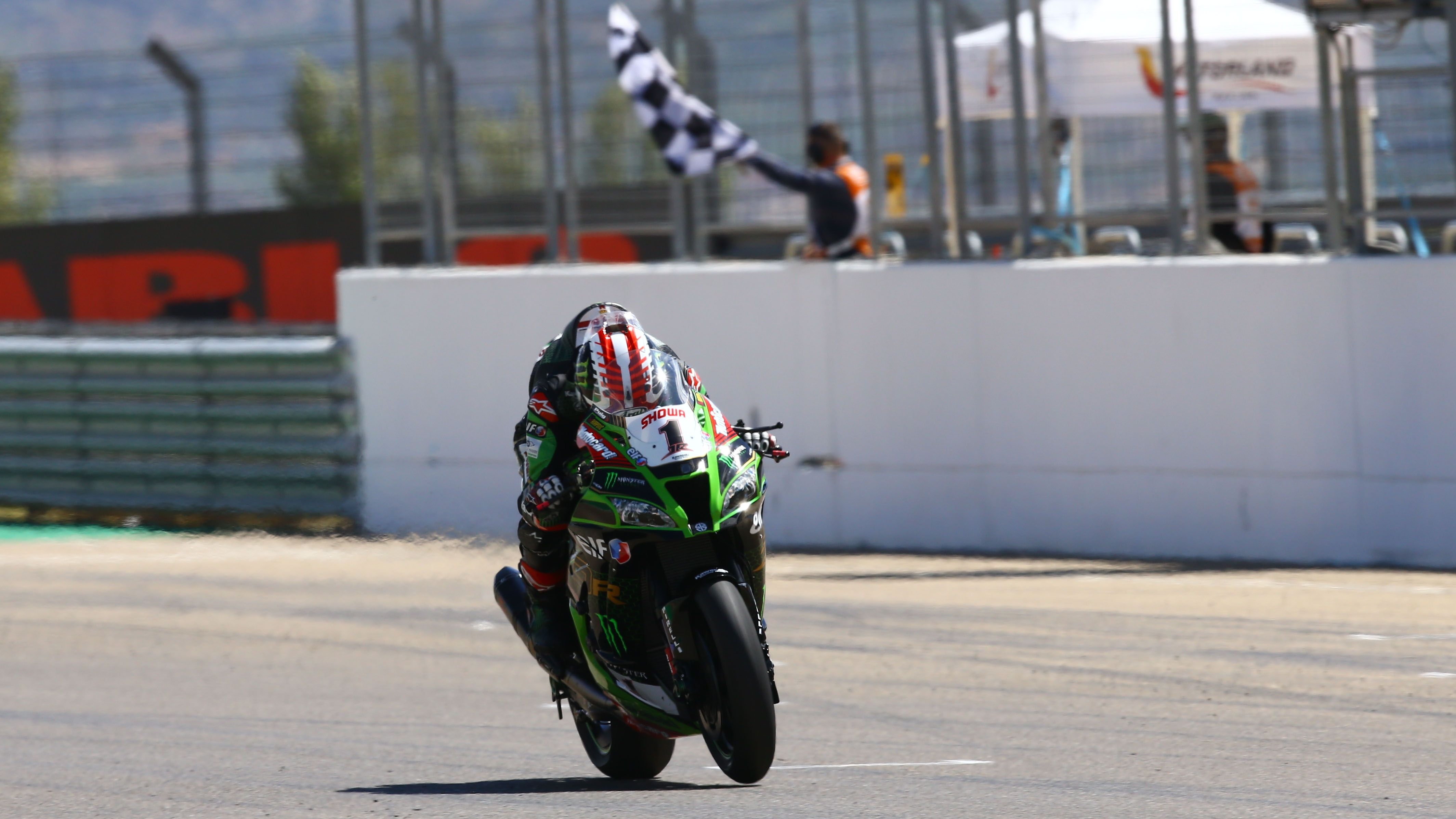 Jonathan Rea se hace con la victoria