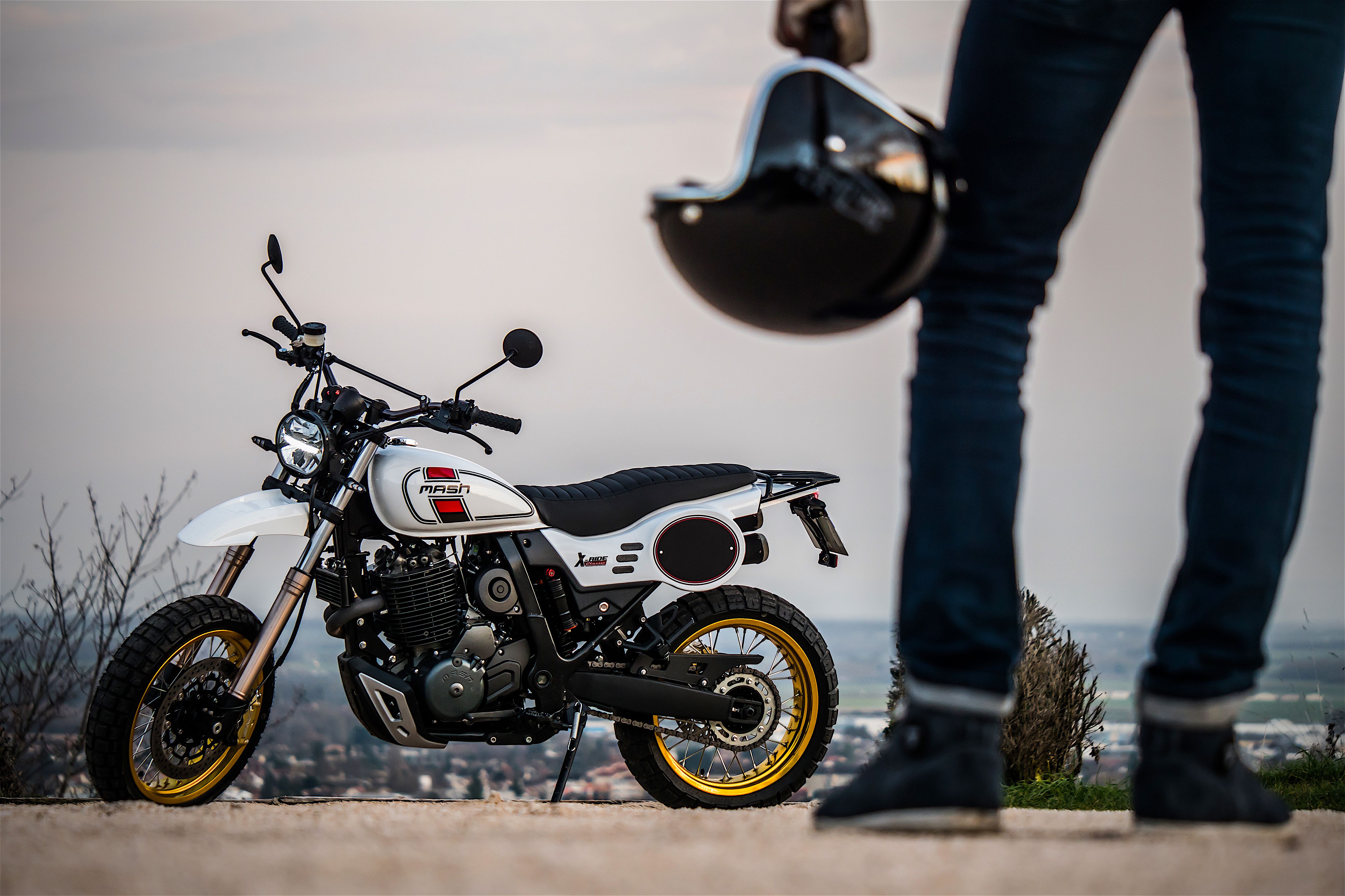 Nueva Mash X-Ride 650 Classic para el carnet A2