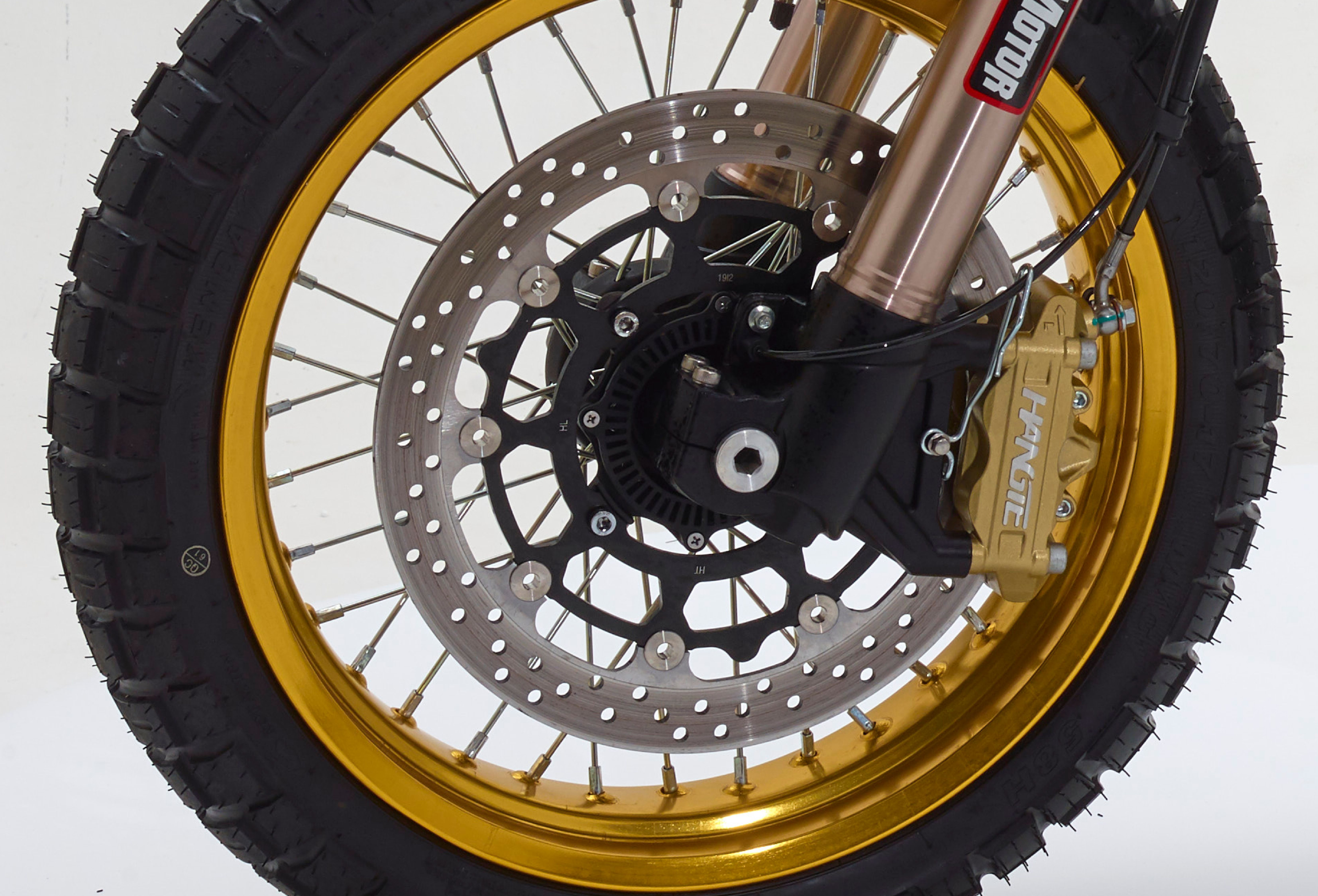 Llantas de 17'' para la nueva Mash X-Ride 650 Classic para el carnet A2