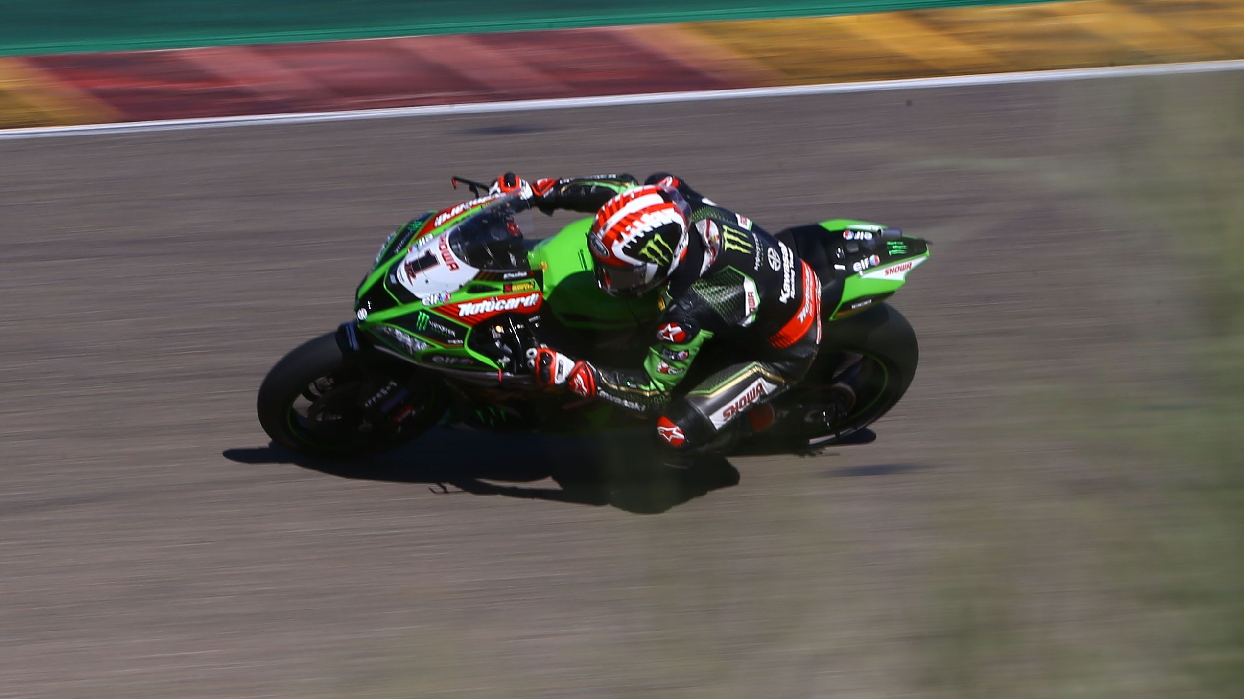 Jonathan Rea ha batido el récord de Motorland para lograr la Superpole