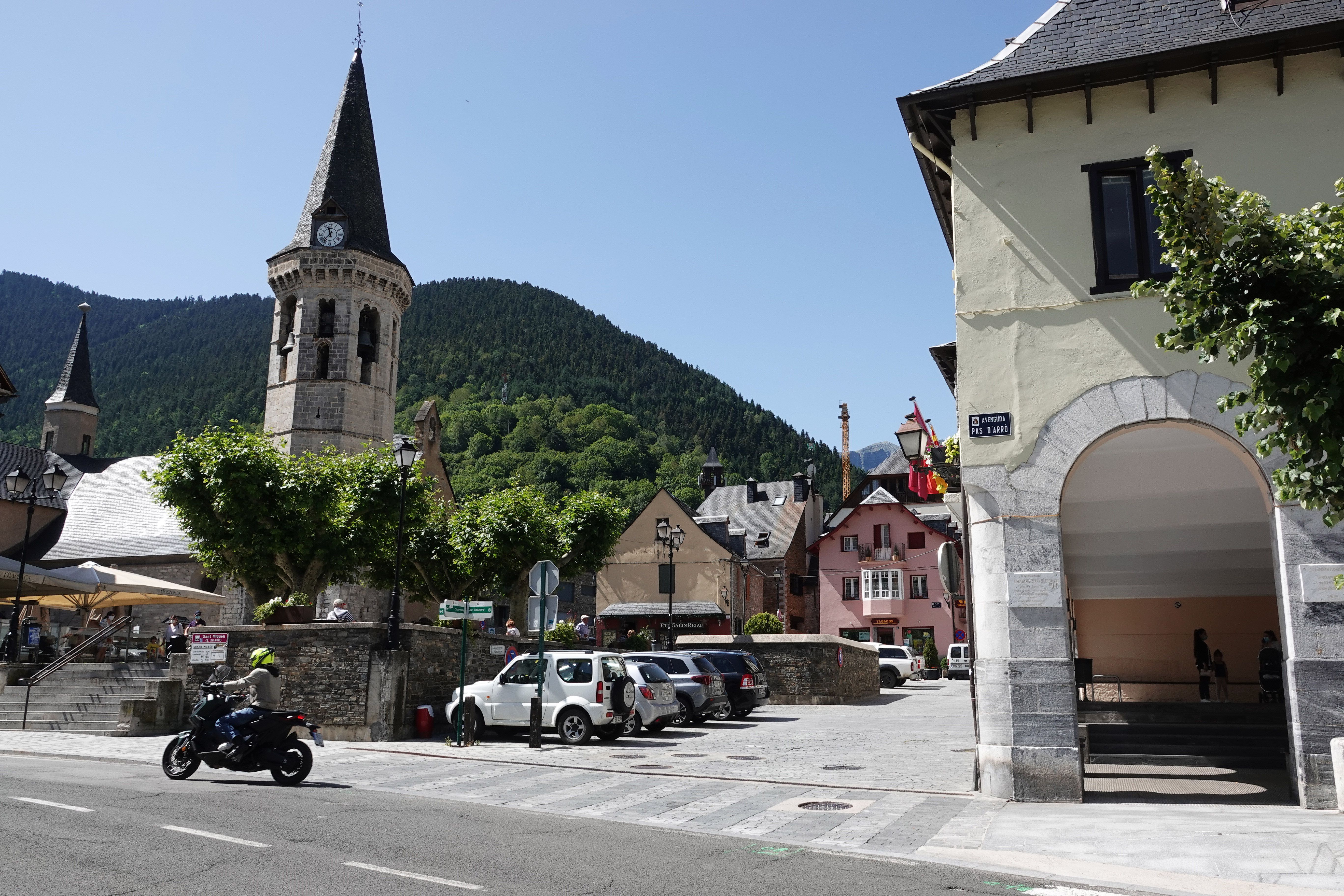 Mototurisme Lleida. De la Vall D’Aran a la Cerdanya: Entre valles y puertos