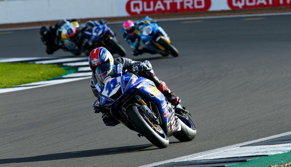 Rory Skinner sigue dominando el British Supersport Rory Skinner sigue dominando el British Supersport