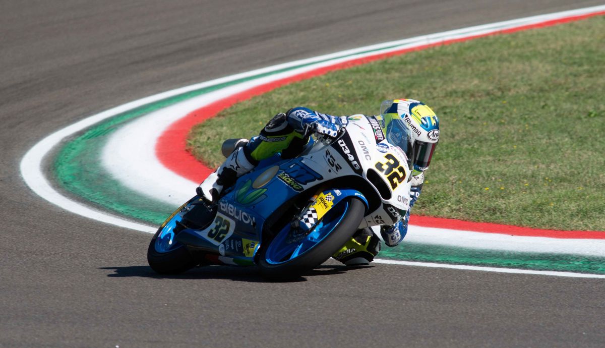 Con su doblete Vicente Pérez tiene opciones a ser campeón de Moto3 Con su doblete Vicente Pérez tiene opciones a ser campeón de Moto3