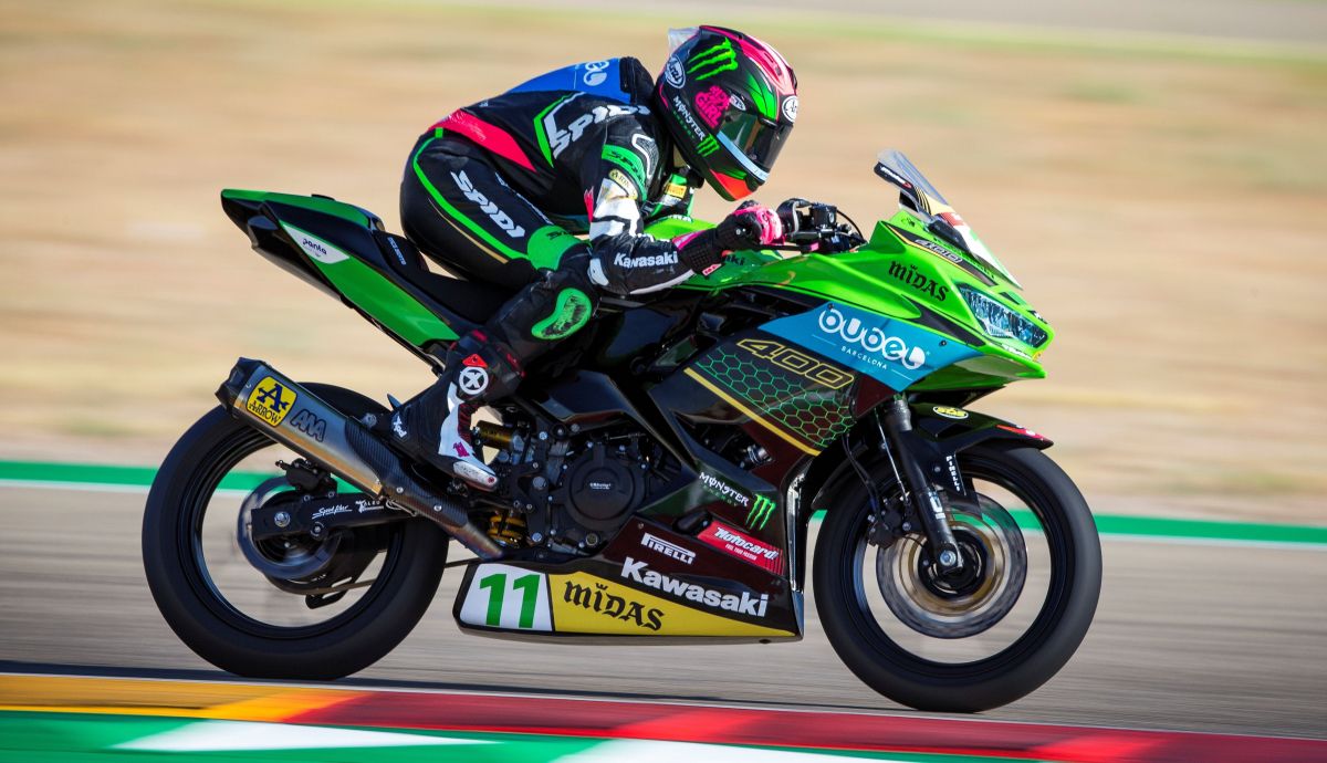 Ana Carrasco sobre su Kawasaki Ninja 400 Ana Carrasco sobre su Kawasaki Ninja 400