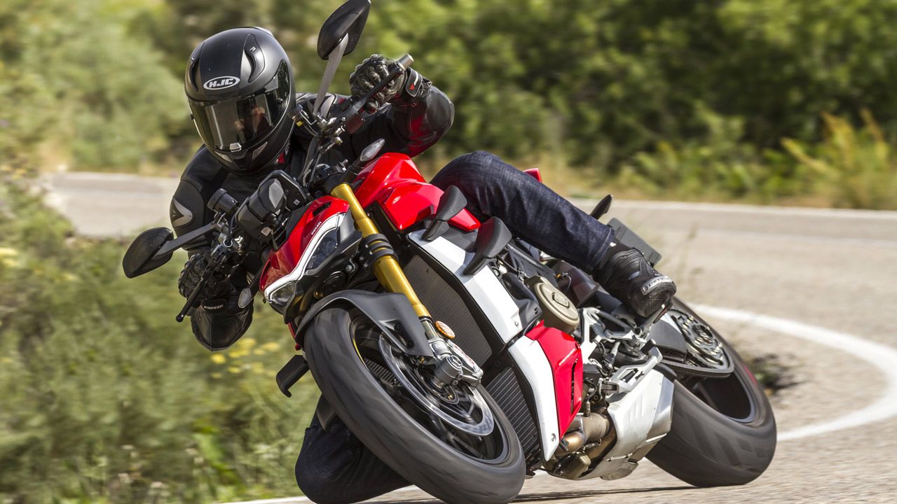 Ducati Streetfighter V4S
