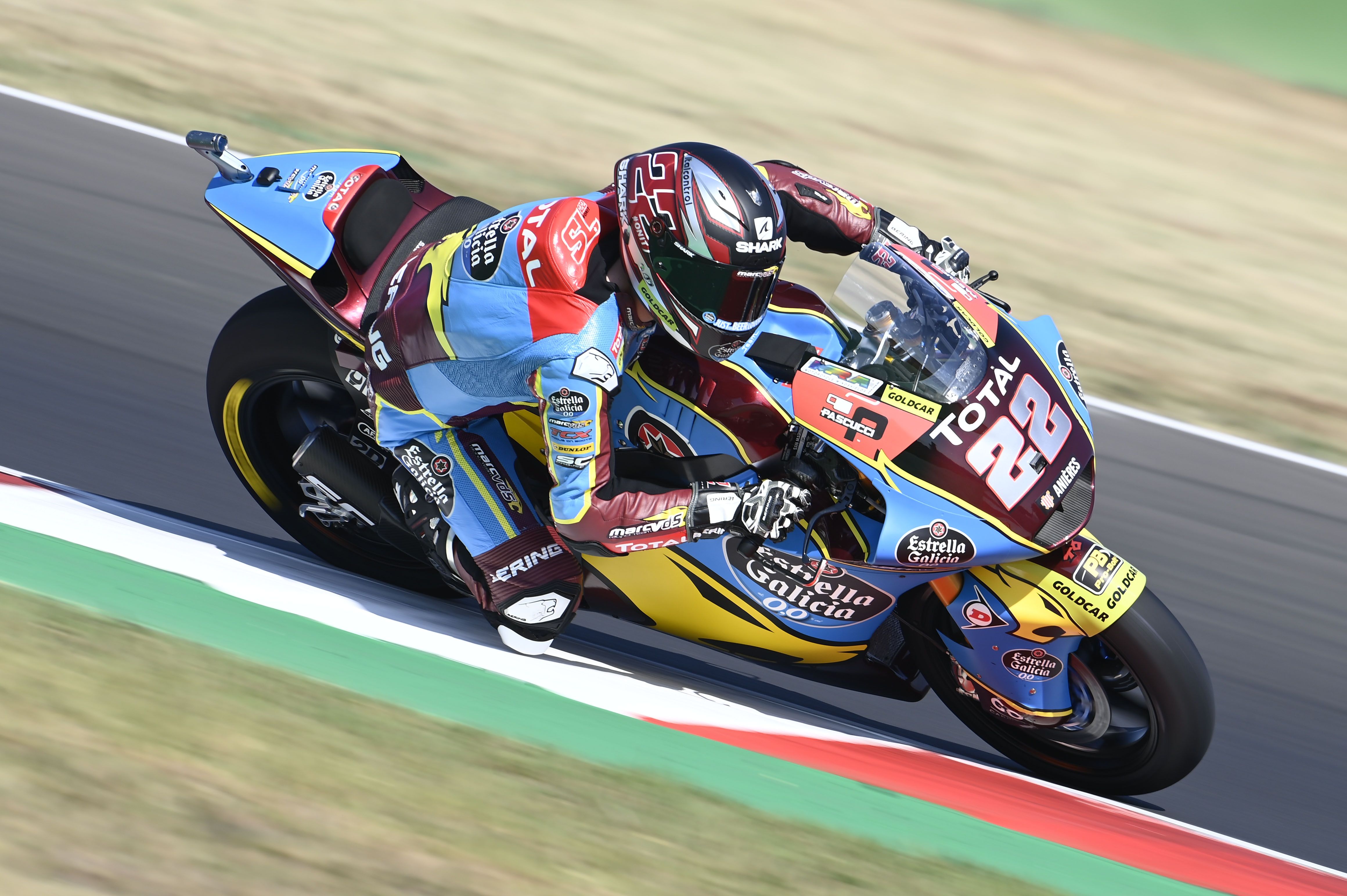 Sam Lowes ha liderado la tabla de tiempos del viernes en Moto2.
