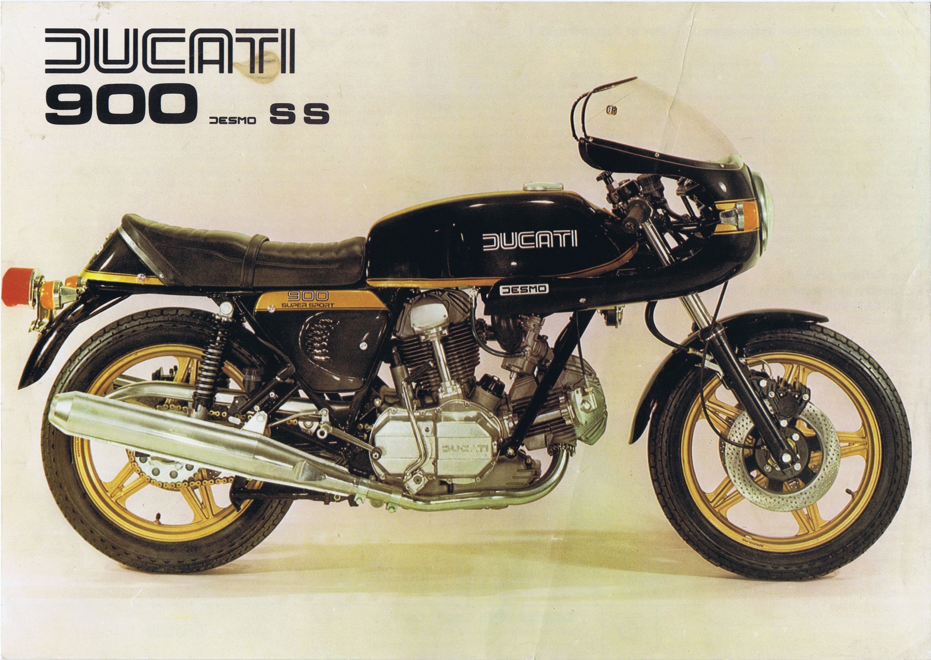 Ducati 900 SS