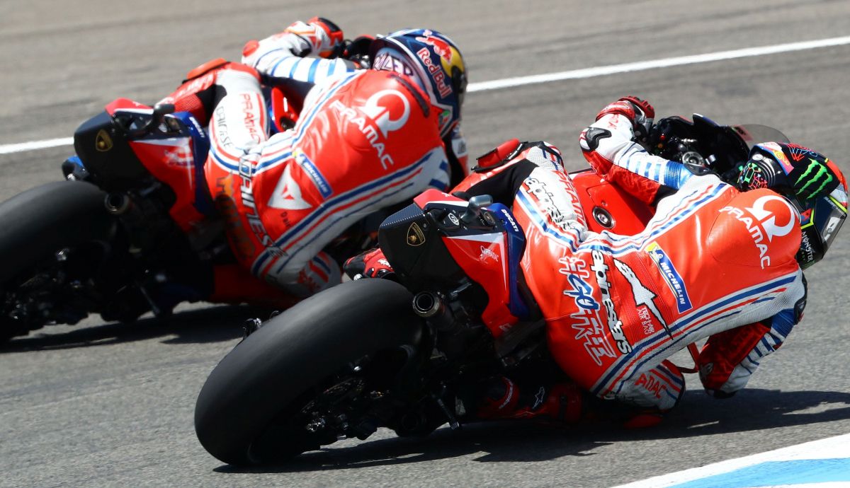 Jack Miller y Pecco Bagnaia seguirá siendo compañeros en 2021 pero en Ducati oficial Jack Miller y Pecco Bagnaia seguirá siendo compañeros en 2021 pero en Ducati oficial