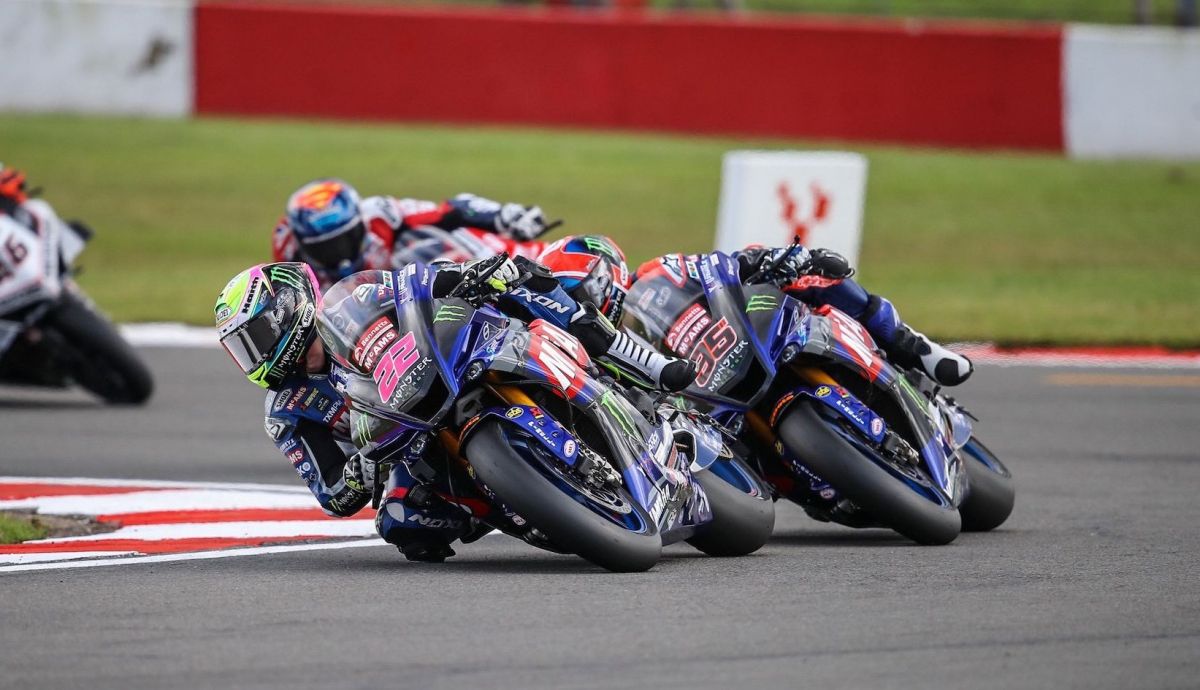 Jason O'Halloran y Tarran MacKenzie dieron un doble podio a Yamaha