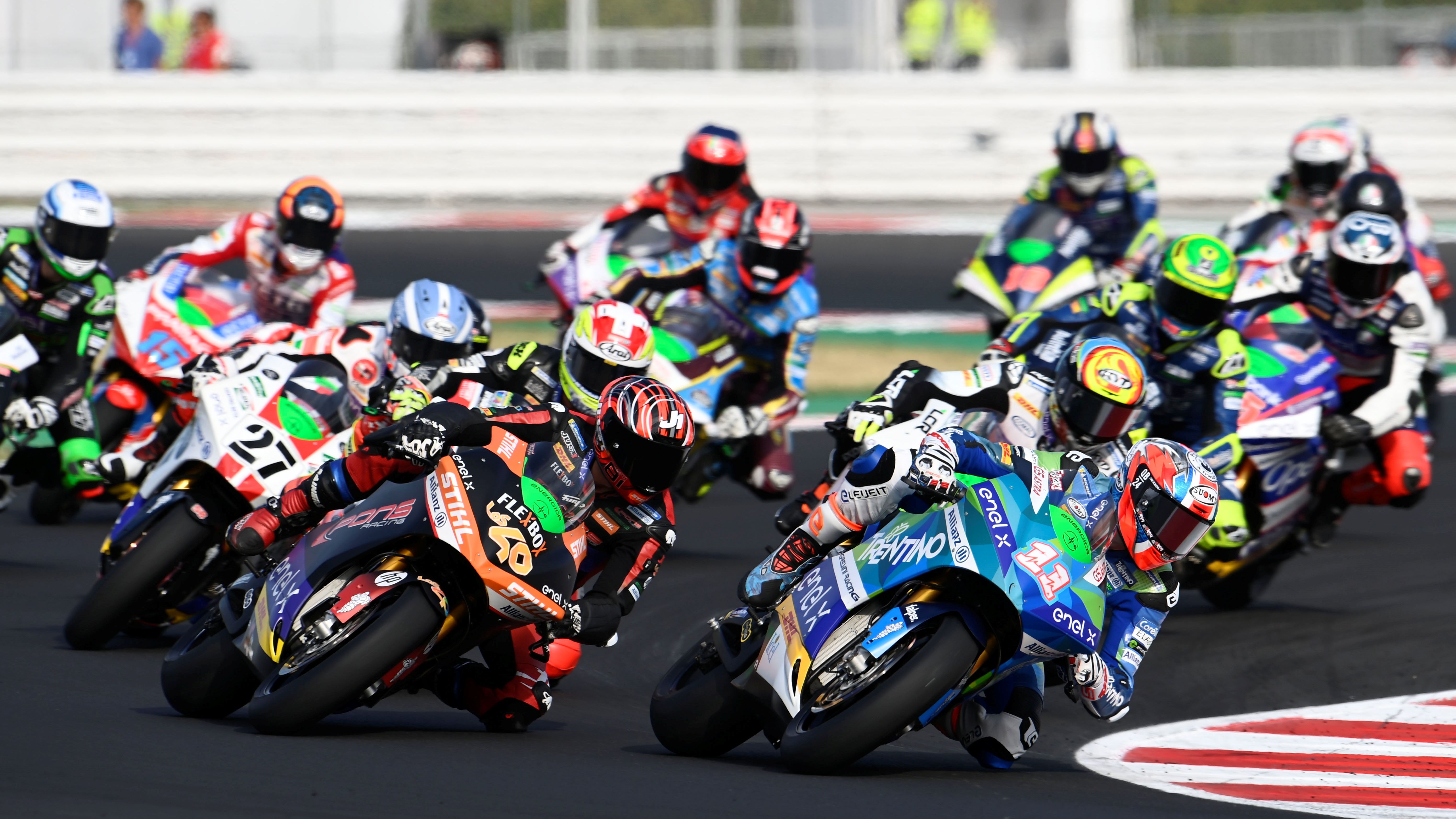 Salida de una de las carreras de MotoE en Misano 2020