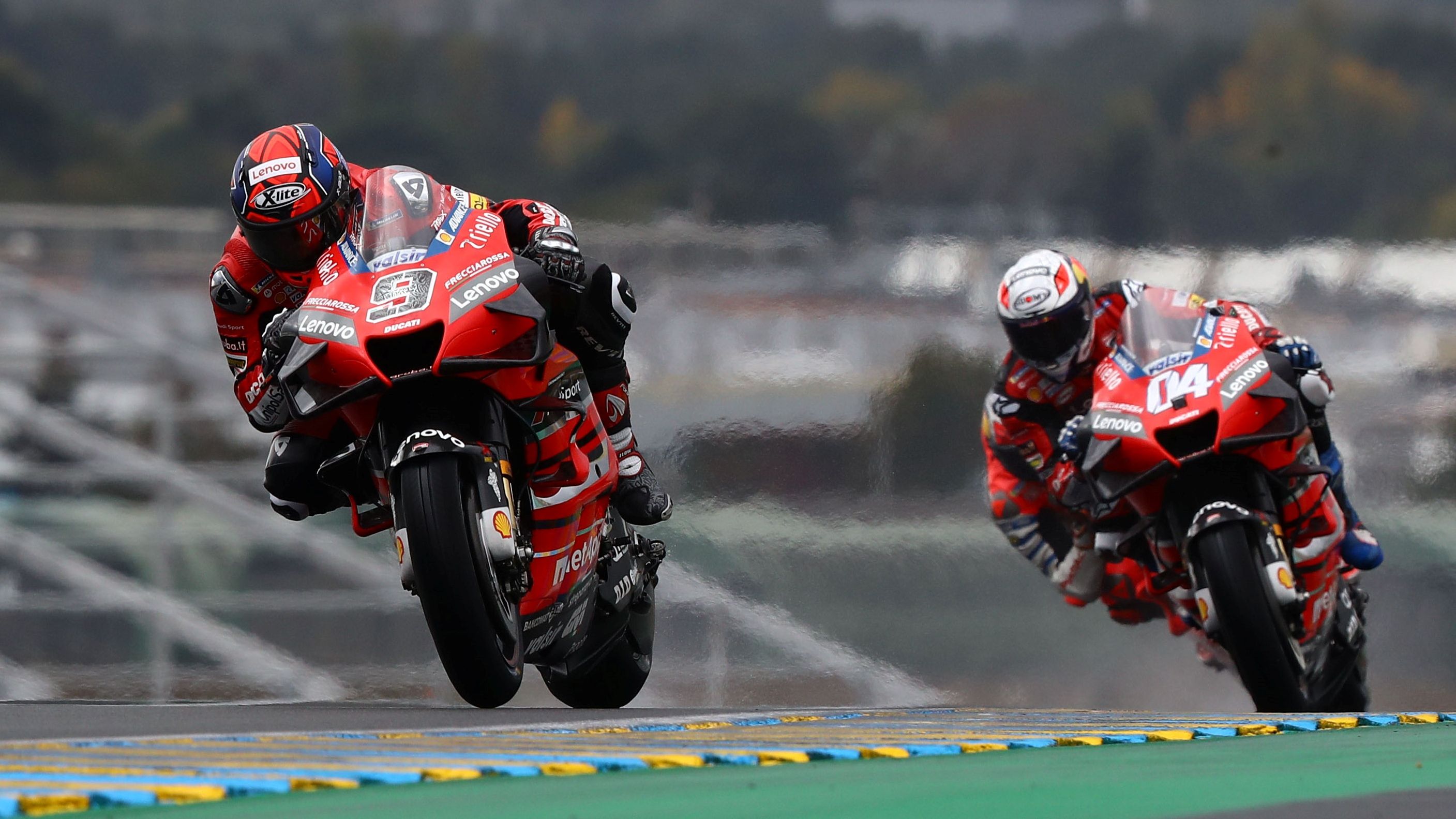 Danilo Petrucci seguido por Andrea Dovizioso