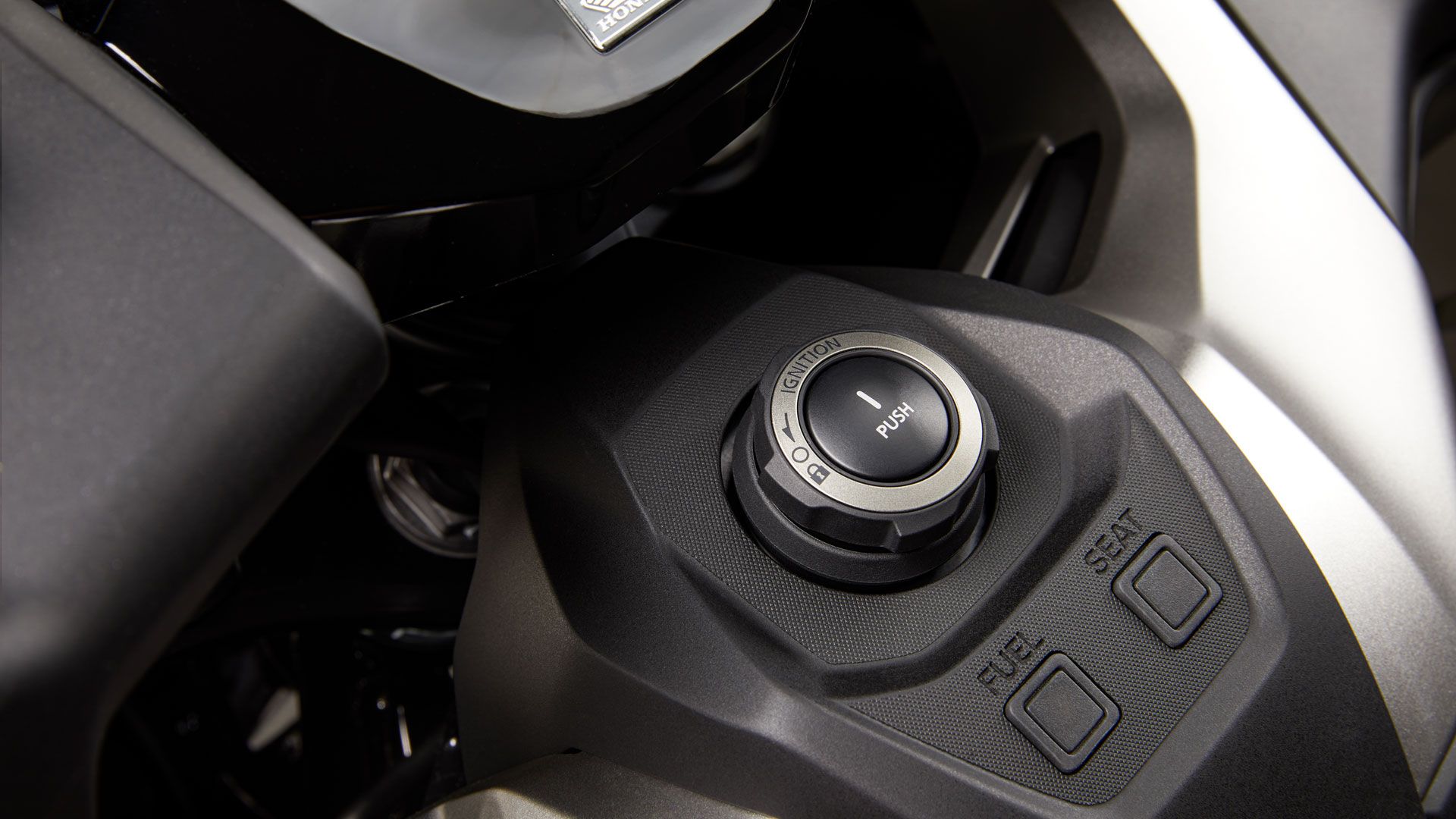 Honda Forza 750 2020 (4)