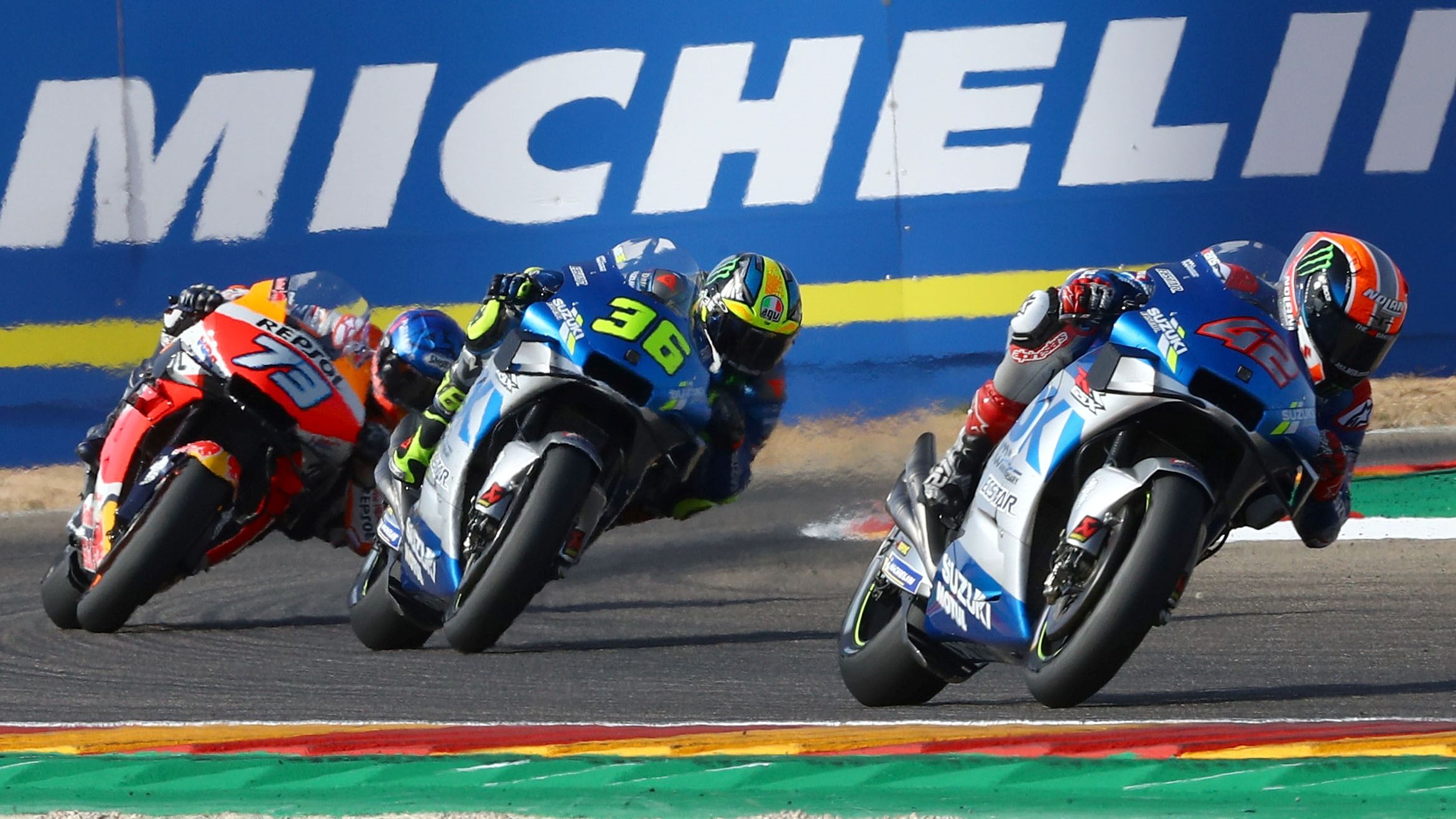 Álex Rins coge distancia con Joan Mir y Álex Márquez