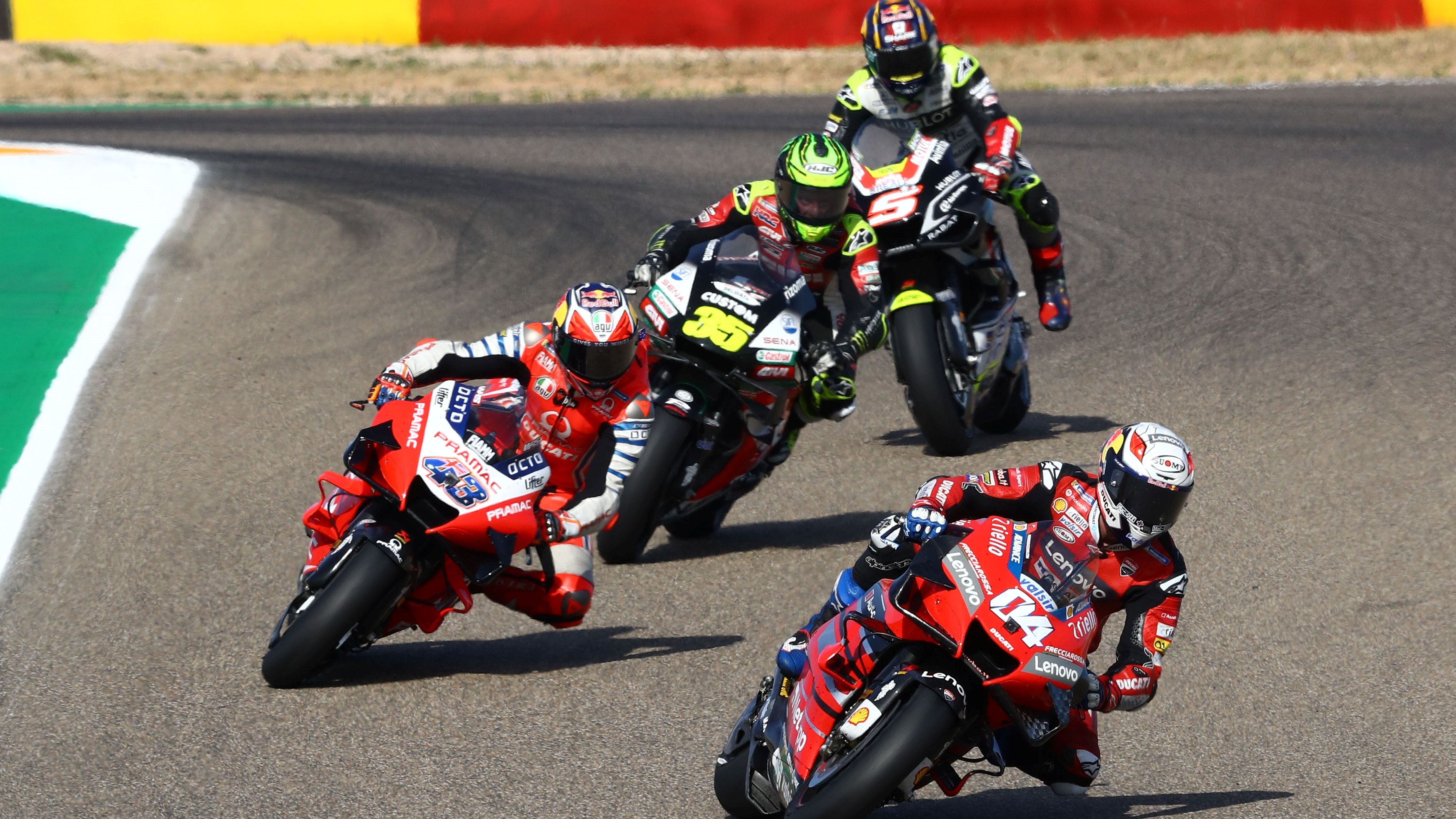Andrea Dovizioso por delante de Jack Miller, Cal Crutchlow y Johann Zarco