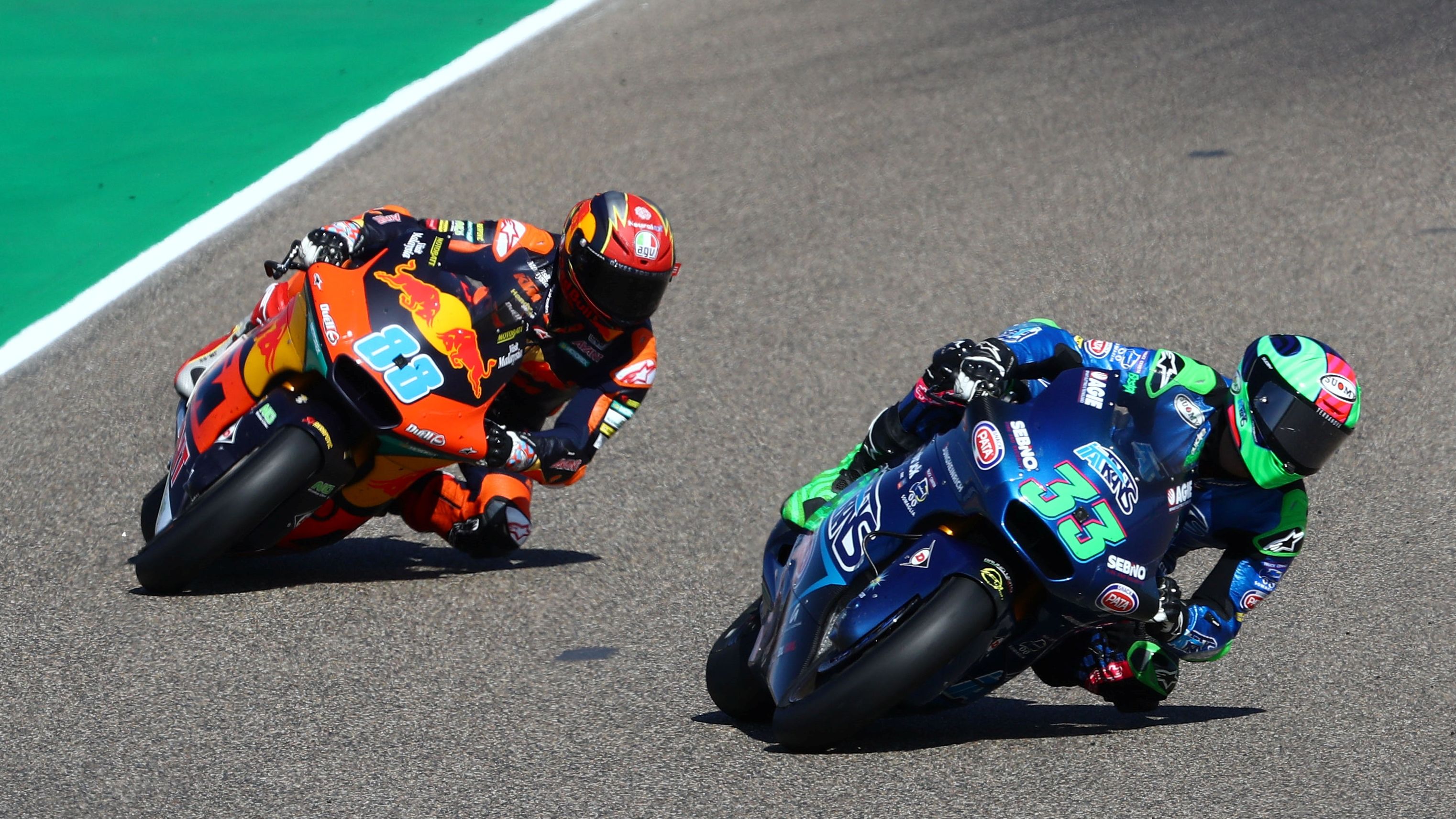 Enea Bastianini se impuso a Jorge Martín por la segunda posición