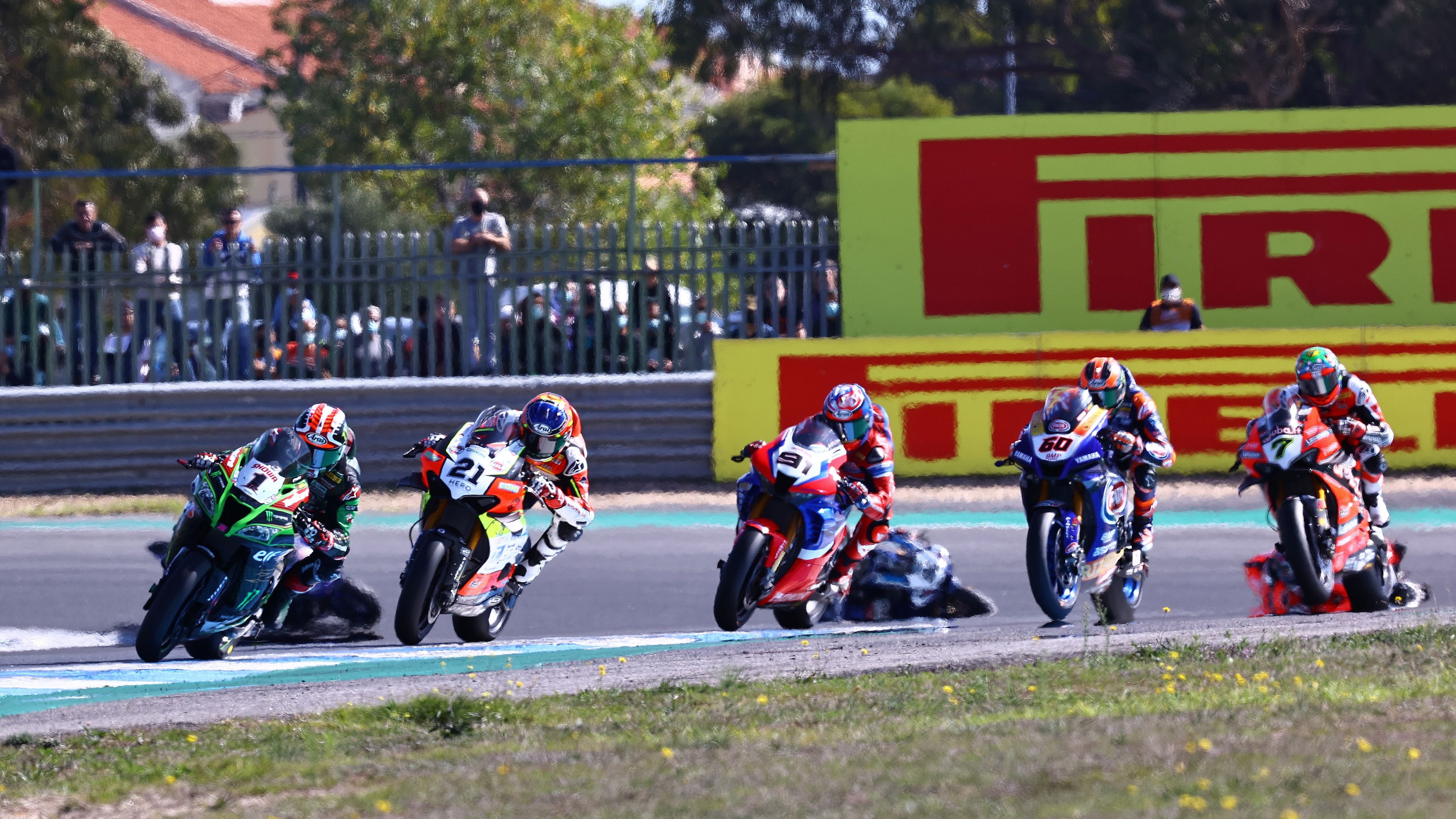 Jonathan Rea, Michael Rinaldi, Leon Haslam, Michael VD Mark y Chaz Davies