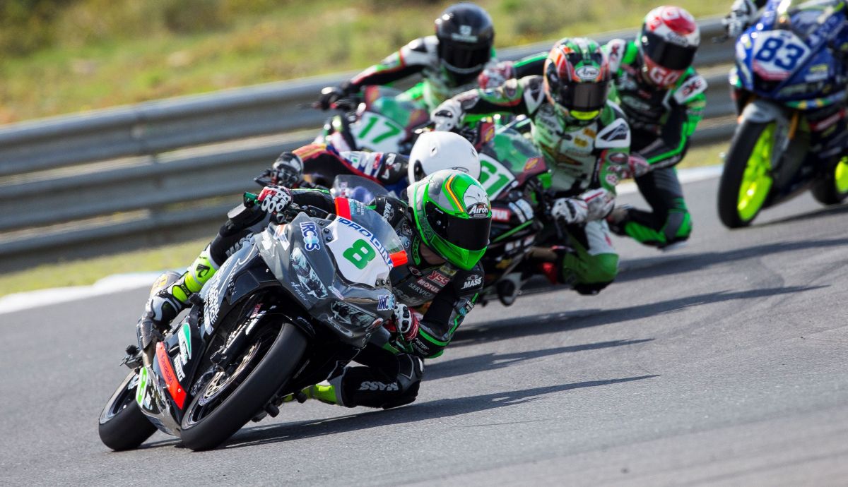 Mika Pérez lidera rumbo a la victoria en Estoril Mika Pérez lidera rumbo a la victoria en Estoril