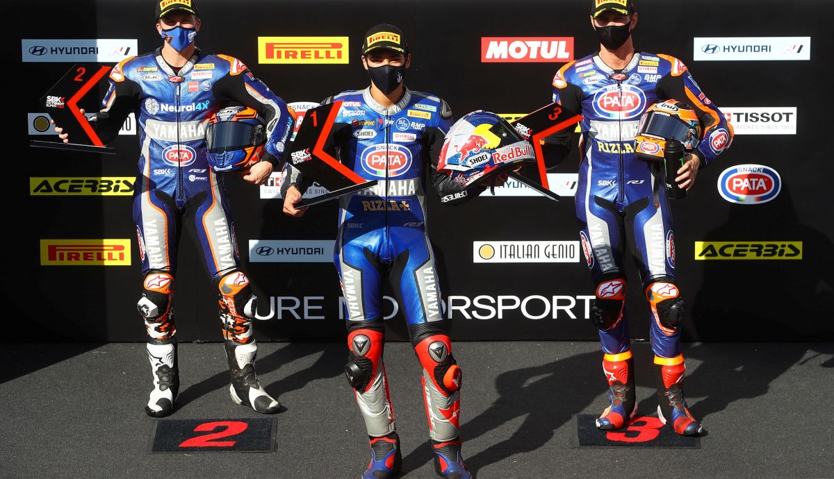 Toprak Razgatlioglu, Garrett Gerloff y Michael VD Mark lograron el primer triplete en la historia de Yamaha Toprak Razgatlioglu, Garrett Gerloff y Michael VD Mark lograron el primer triplete en la historia de Yamaha