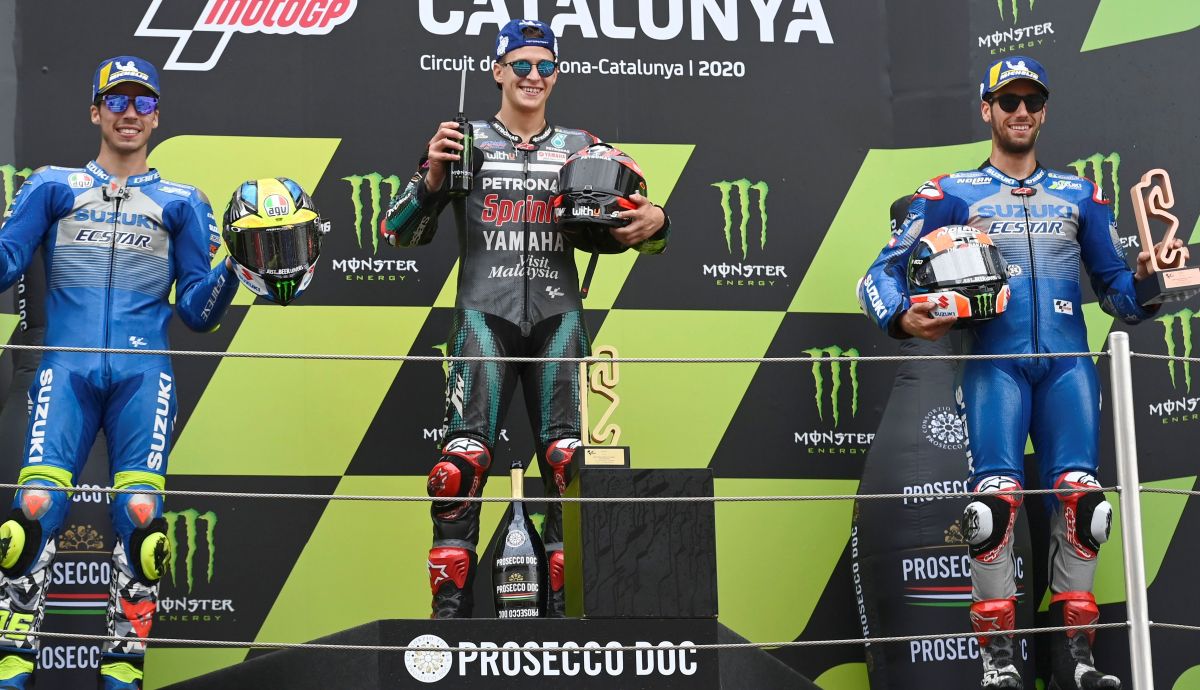 Álex Rins logró su primer podio del año en Catalunya tras Fabio Quartararo y Joan Mir Álex Rins logró su primer podio del año en Catalunya tras Fabio Quartararo y Joan Mir