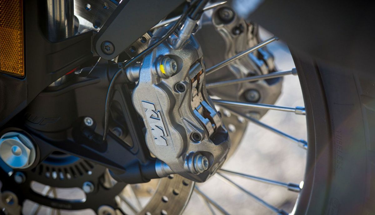 ktm 890 Adventure Detalles (5) ktm 890 Adventure Detalles (5)