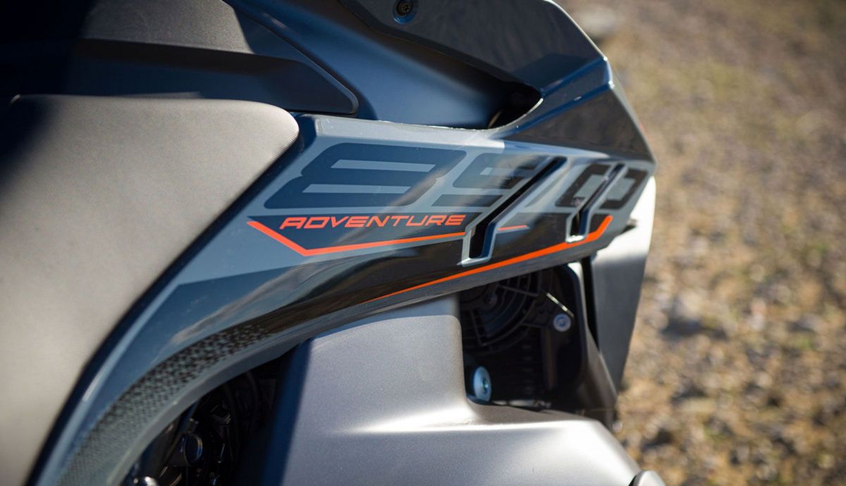 ktm 890 Adventure Detalles (8) ktm 890 Adventure Detalles (8)