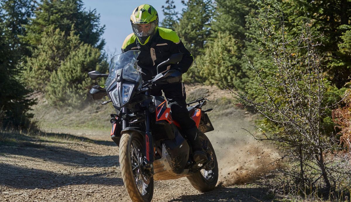 KTM Adventure 890R 2020 (46) KTM Adventure 890R 2020 (46)