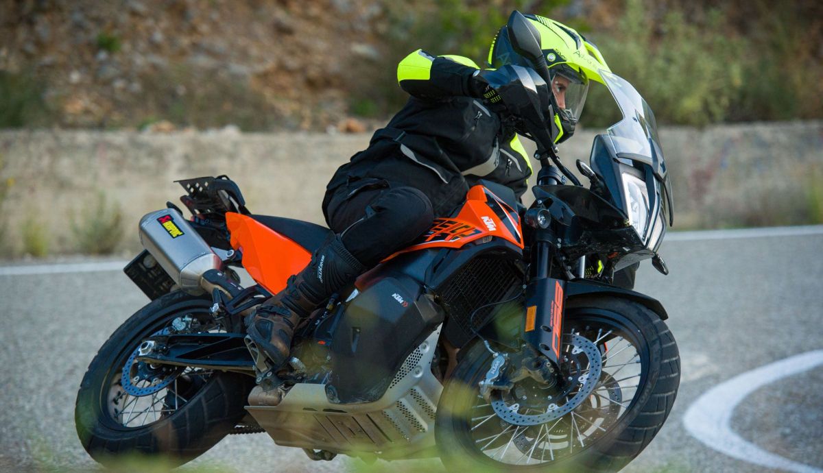 KTM Adventure 890R 2020 (57) KTM Adventure 890R 2020 (57)
