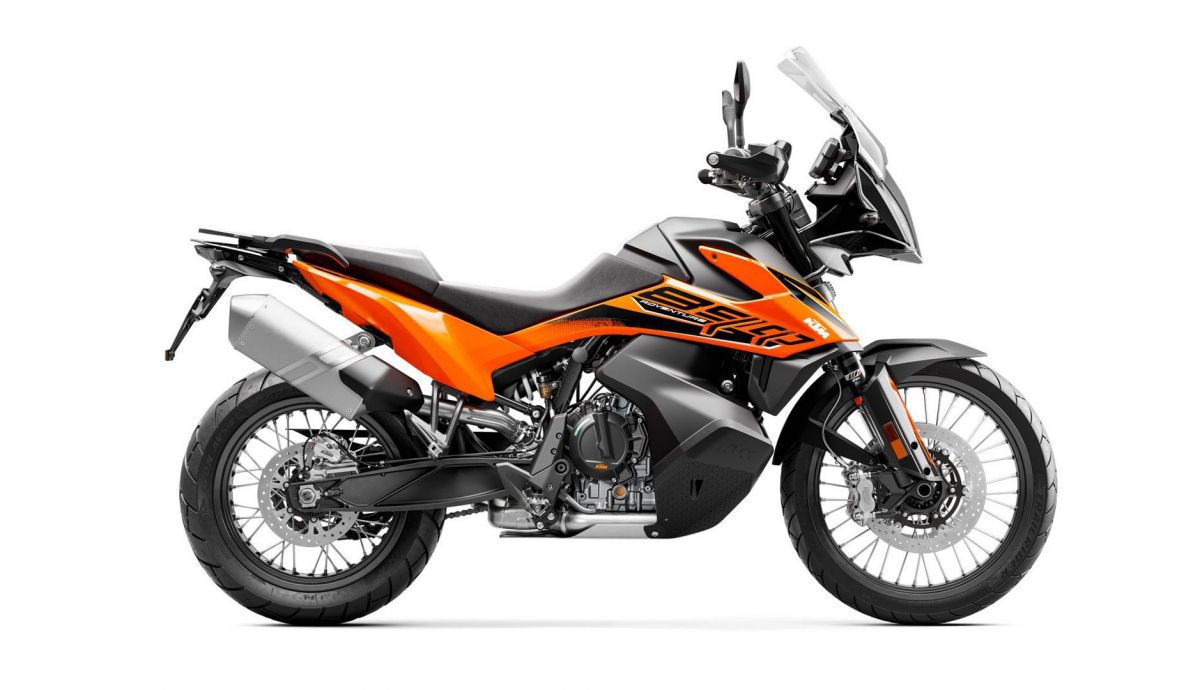 MY21 KTM 890 ADVENTURE right