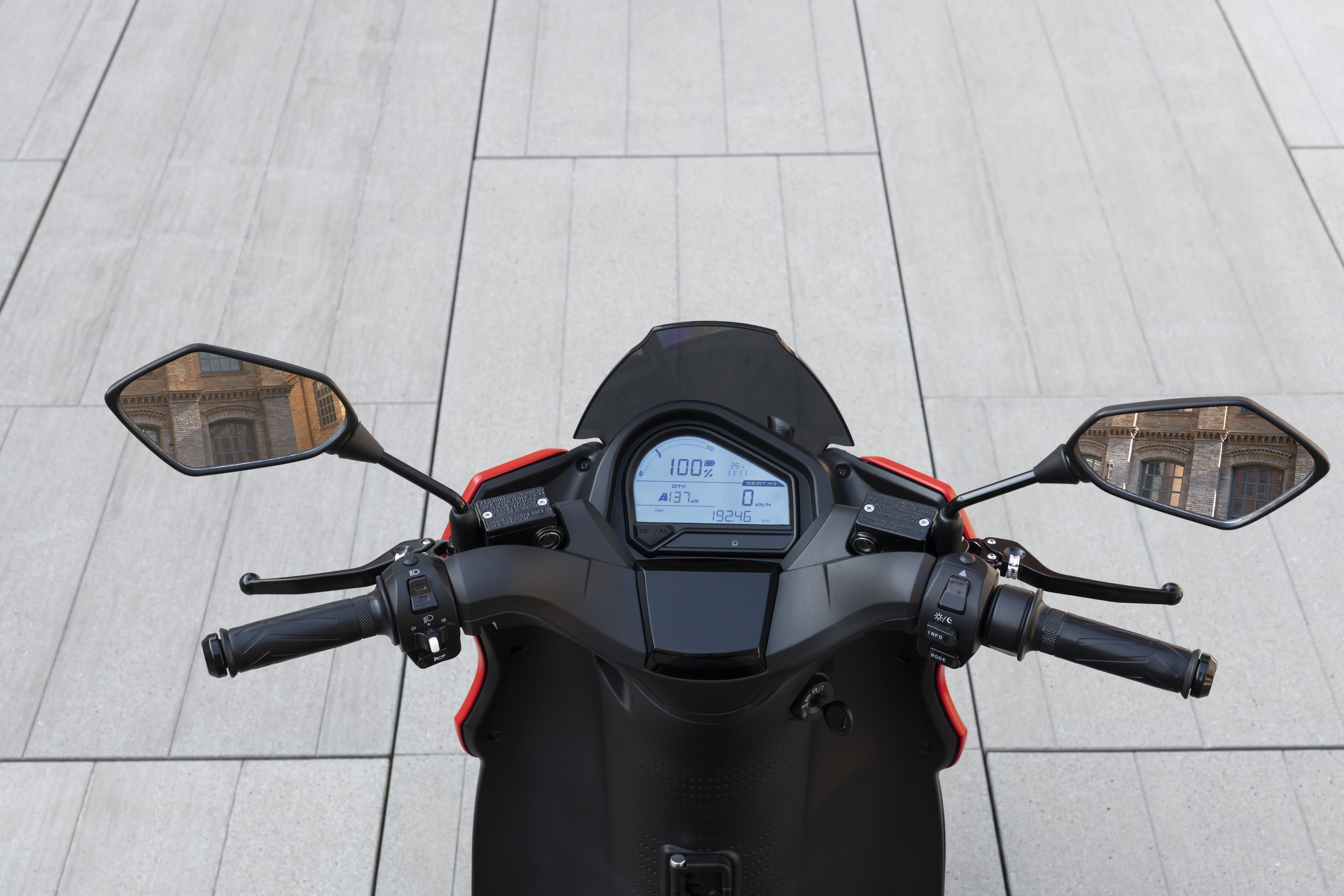 SEAT MÓ eScooter 125 (25)