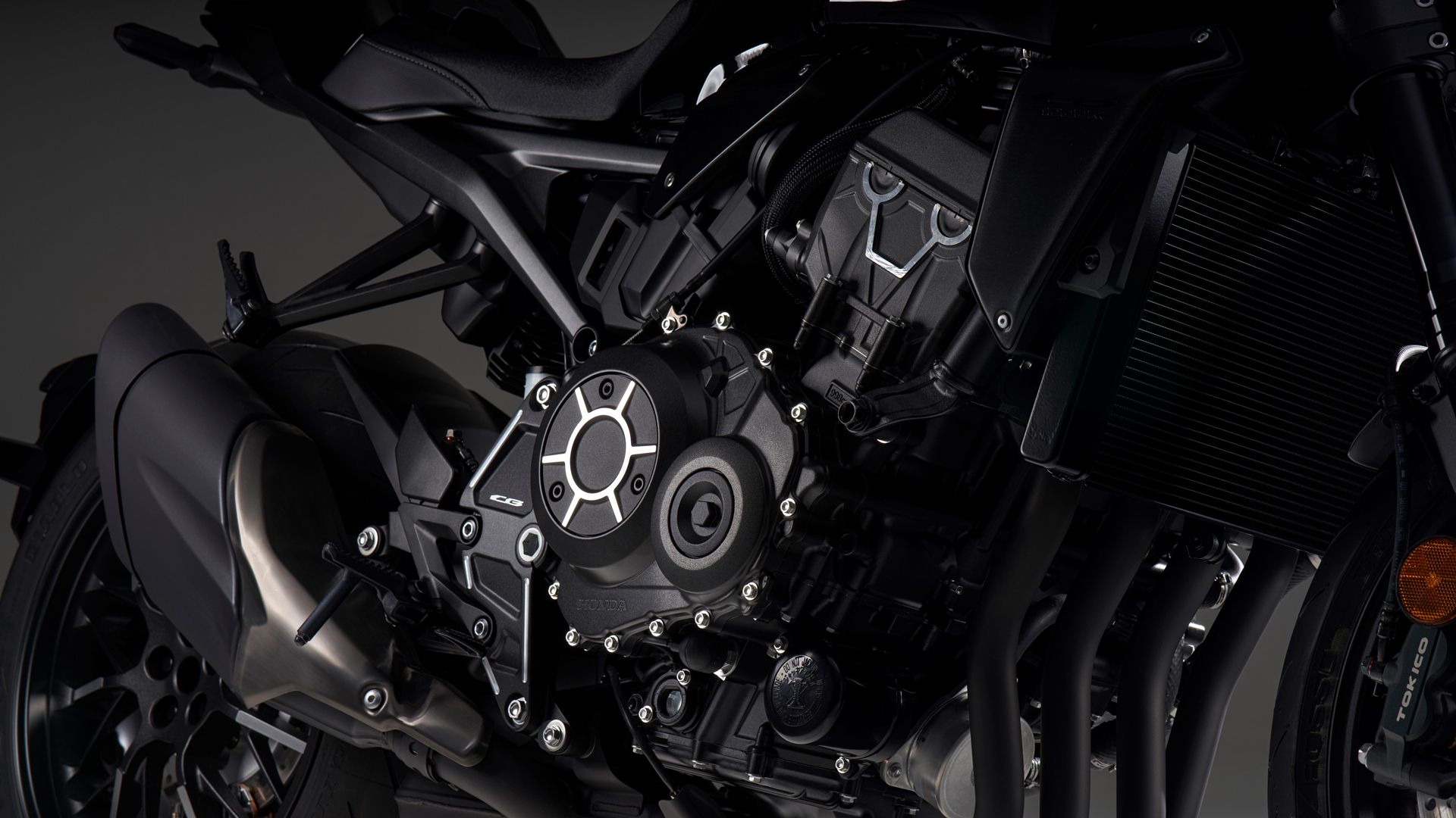 Honda CB1000R 2021 04