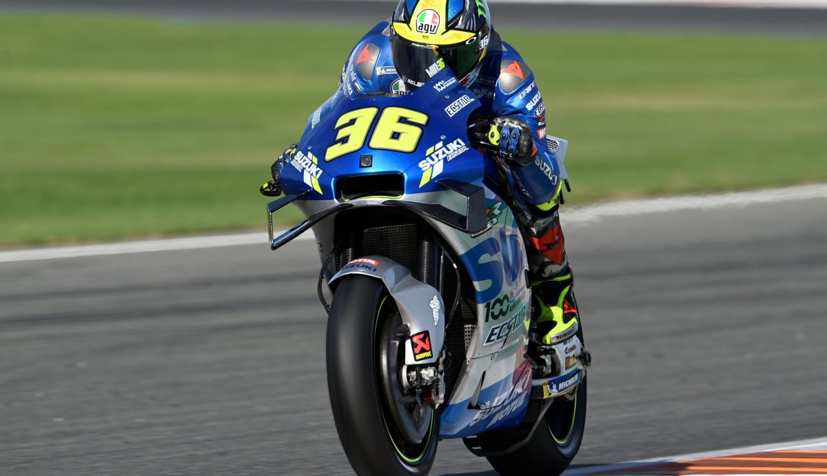 Joan Mir acaricia el título de MotoGP tras ganar el GP de Europa Joan Mir acaricia el título de MotoGP tras ganar el GP de Europa