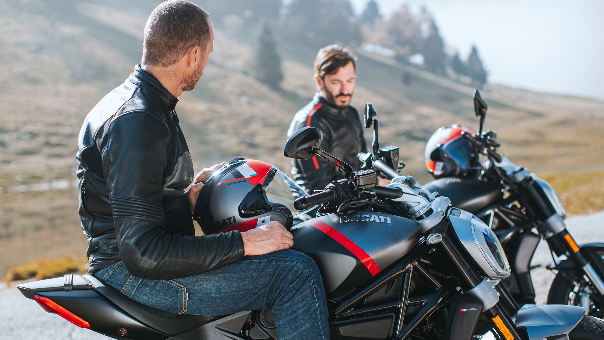 Ducati XDiavel Black Star 2021 15