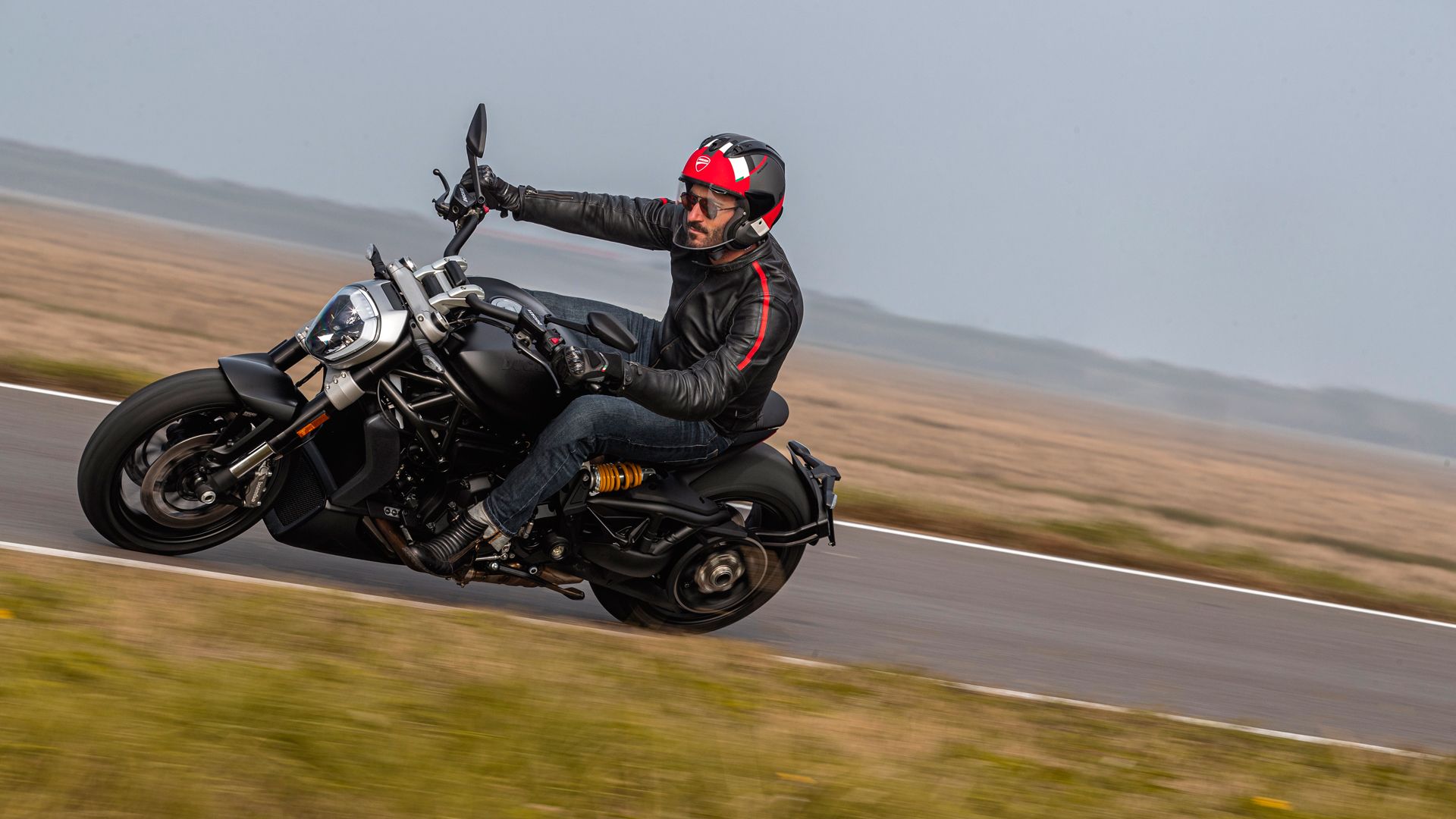 Ducati XDiavel Dark 2021 02