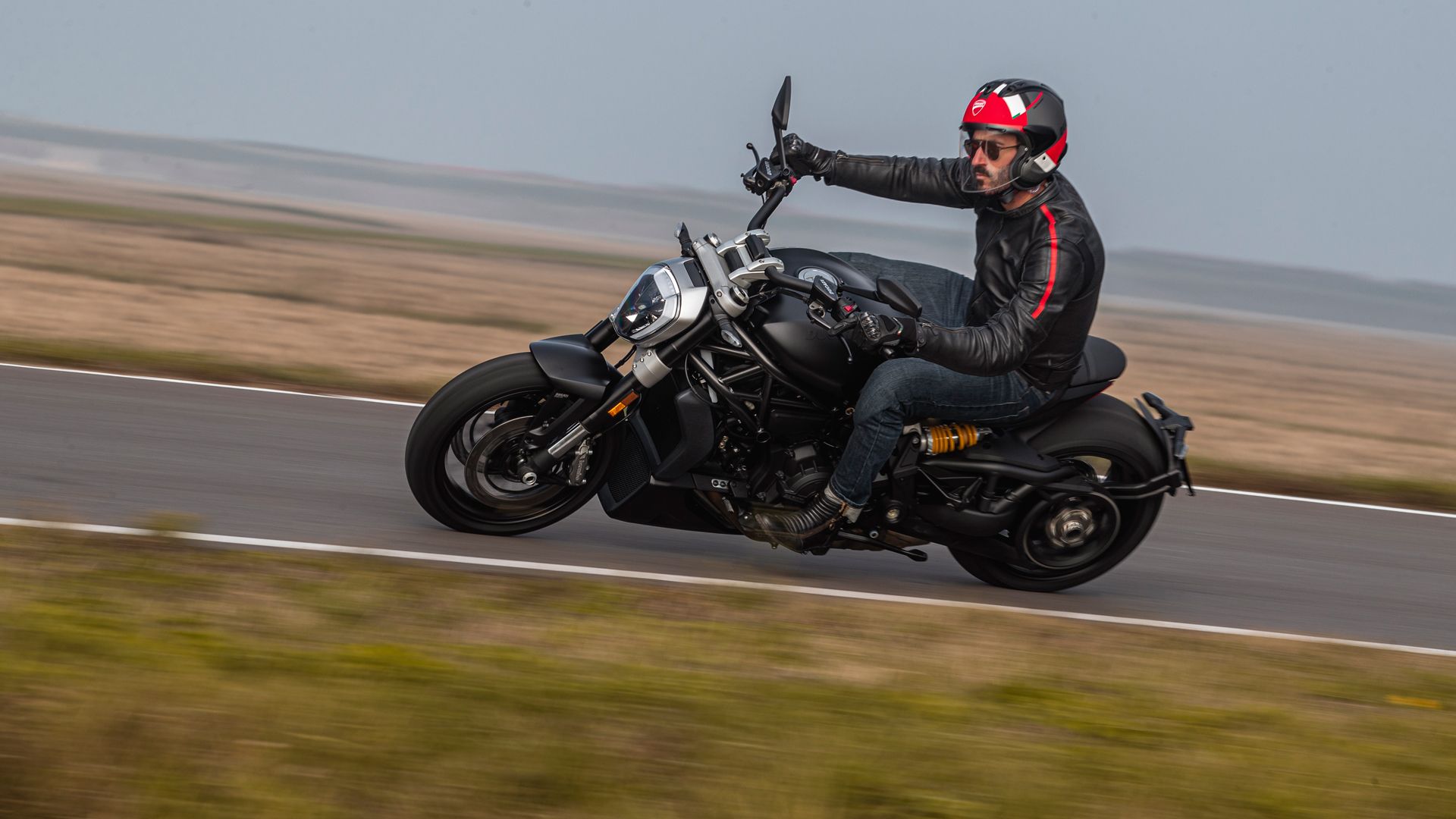 Ducati XDiavel Dark 2021 14