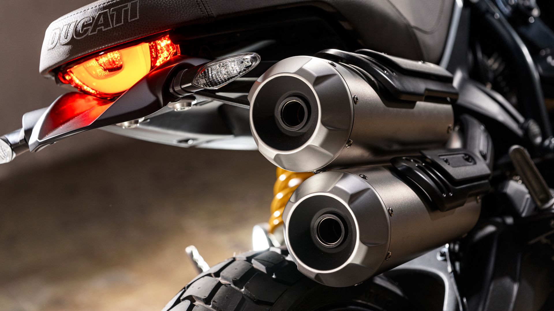 Ducati Scrambler 1100 Dark Pro 2021 06