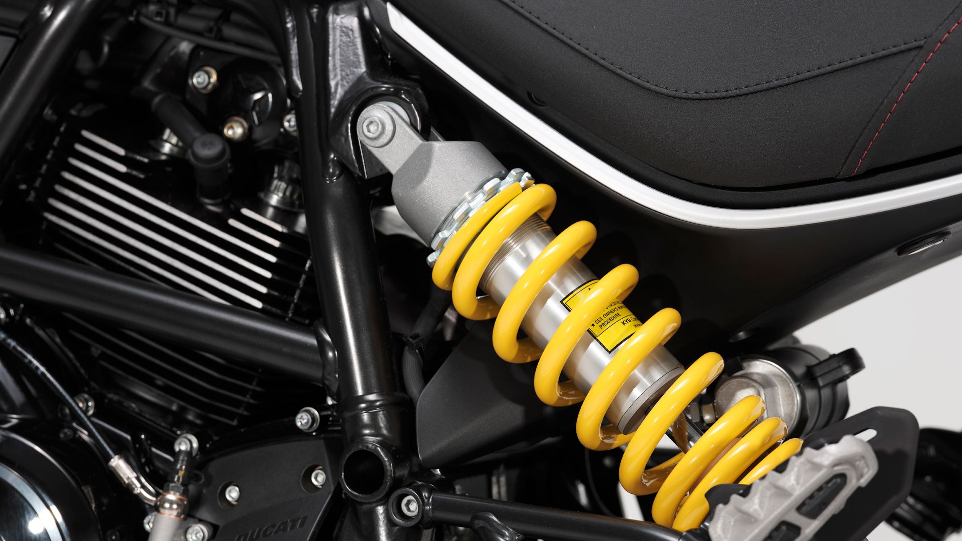 Ducati Scrambler 800 Icon 2021 12