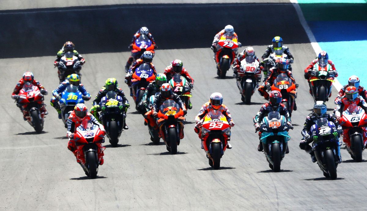 Salida de la primera carrera MotoGP 2020 en Jerez Salida de la primera carrera MotoGP 2020 en Jerez
