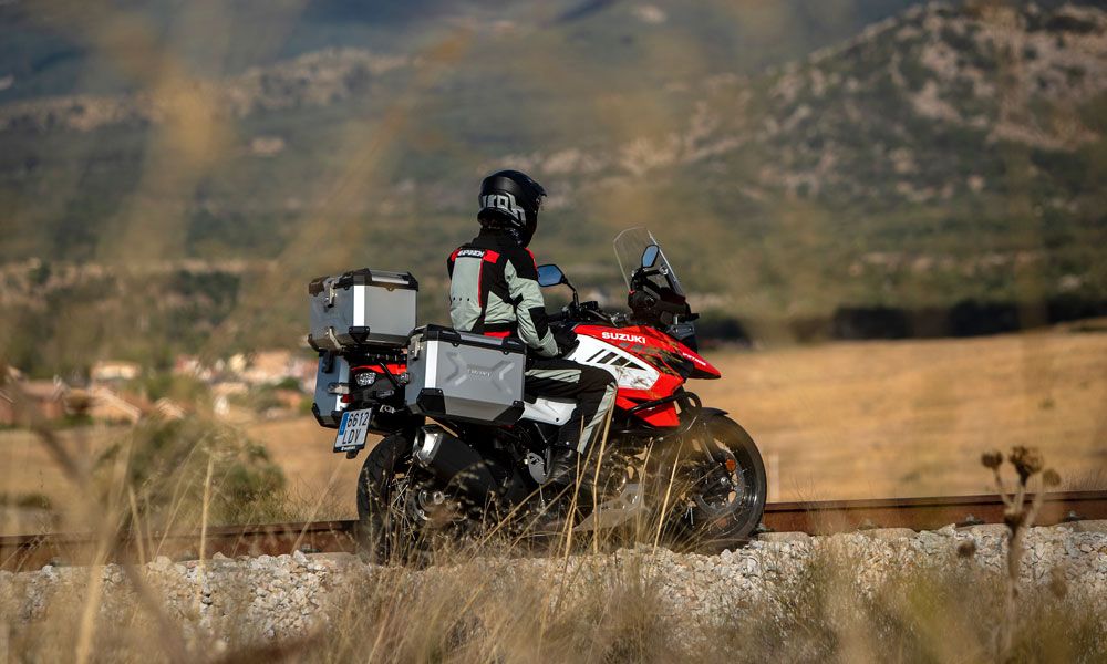 El asiento del conductor es regulable en altura en 2 cm en esta V-Strom 1050 XT