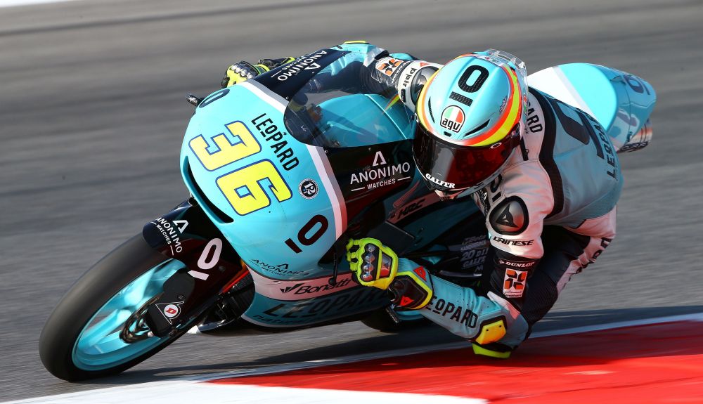 19   Joan Mir conquistó el título mundial de Moto3 en 2017 sobre una Honda