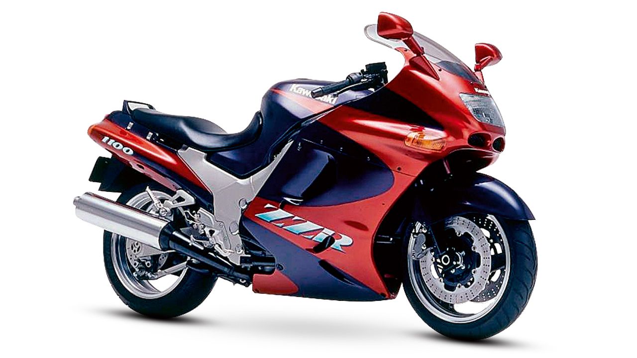 Kawasaki ZZ R 1100 1993. Casi una década, se mantuvo vivo este modelo, hasta que en 2002 fue sustituida por la ZZ-R 1200