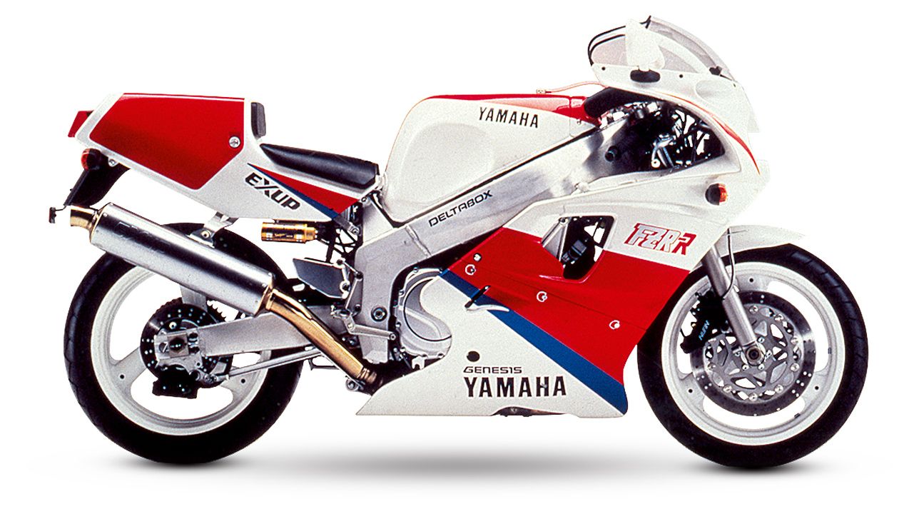 Yamaha FZR750RR OW01 1988. Fue la respuesta de Yamaha frente a la RC30 de la marca del ala dorada. Básicamente, una moto de carreras de venta al público.