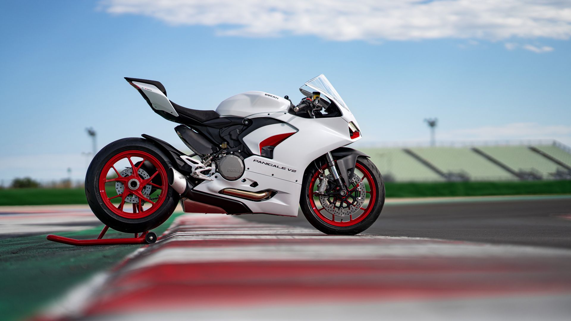 Ducati Panigale V2 2021 06