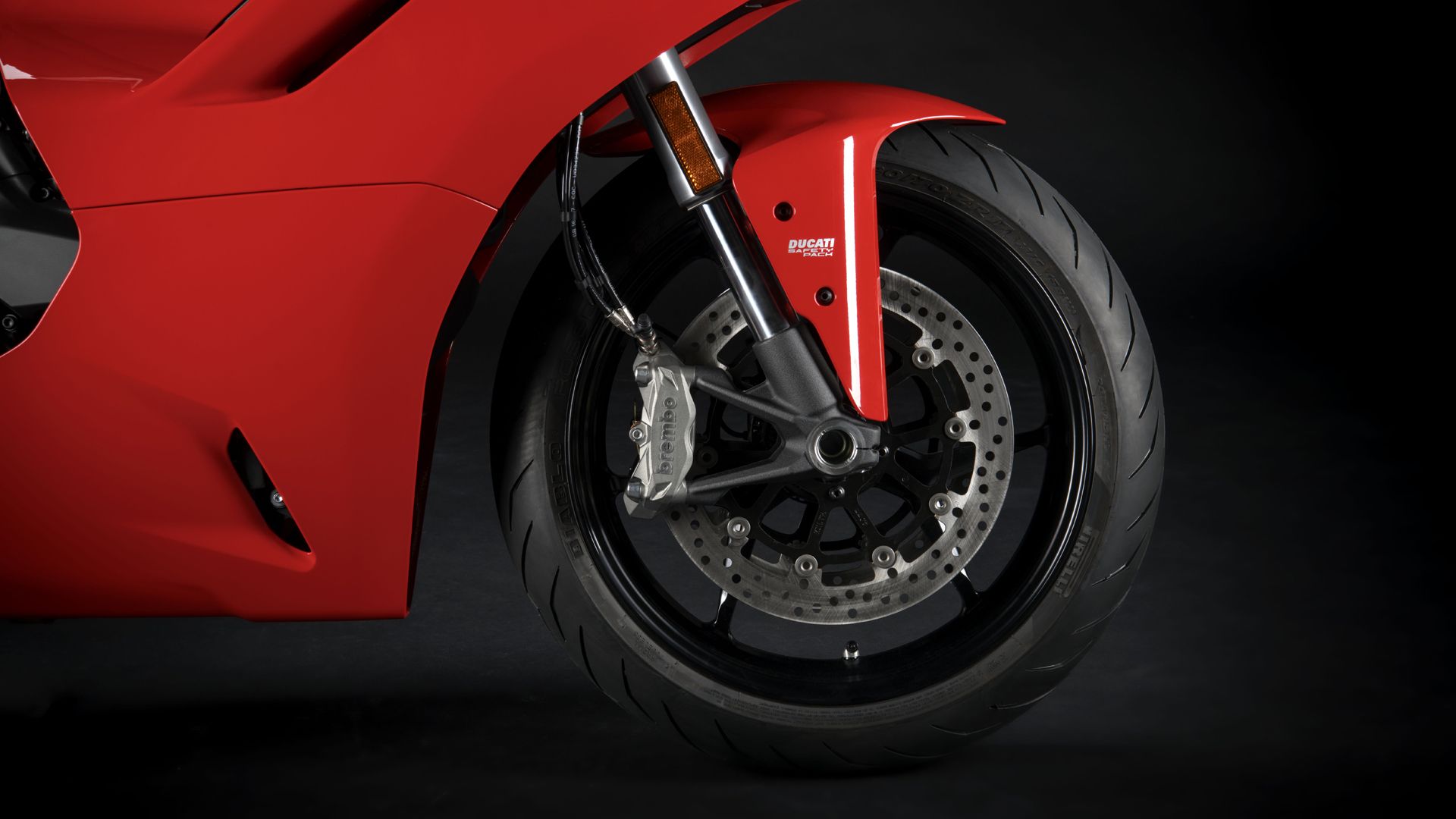 Ducati Supersport 950 2021 04