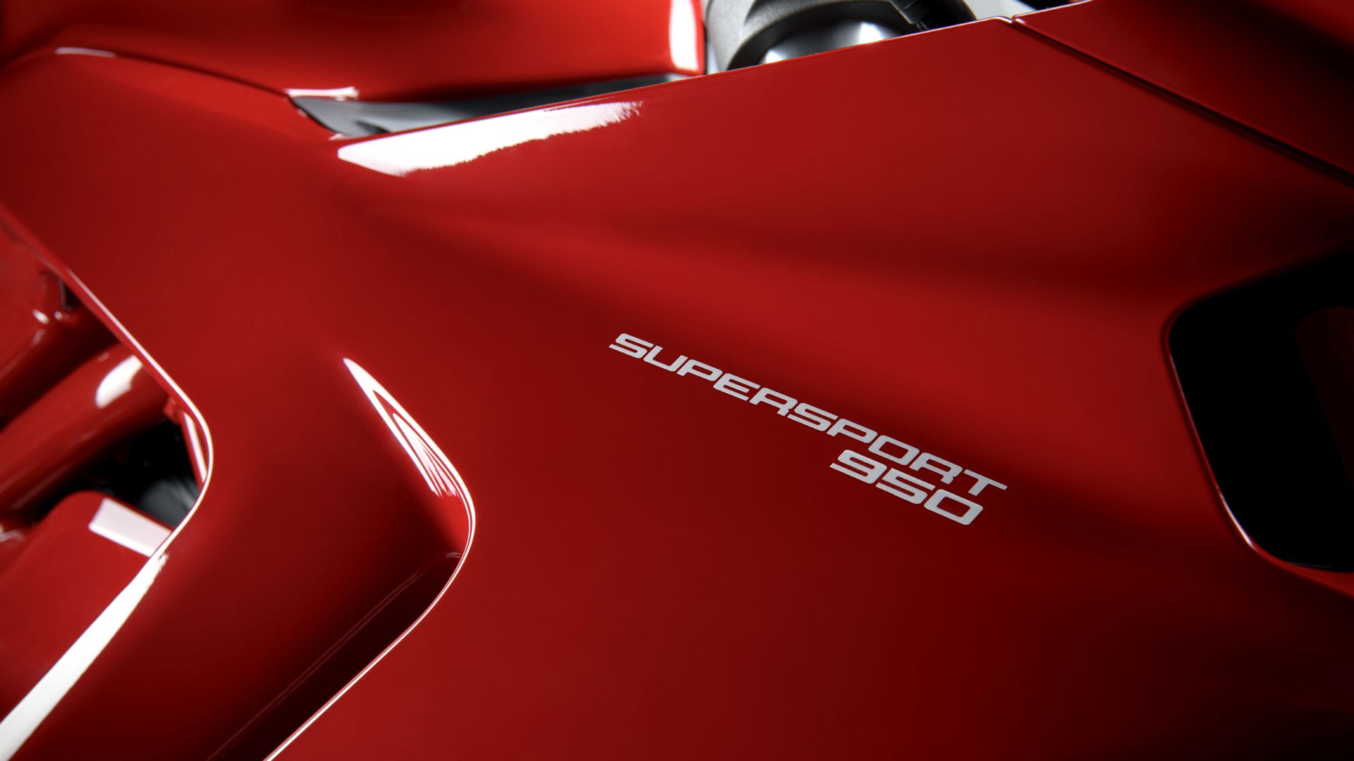 Ducati Supersport 950 2021 05