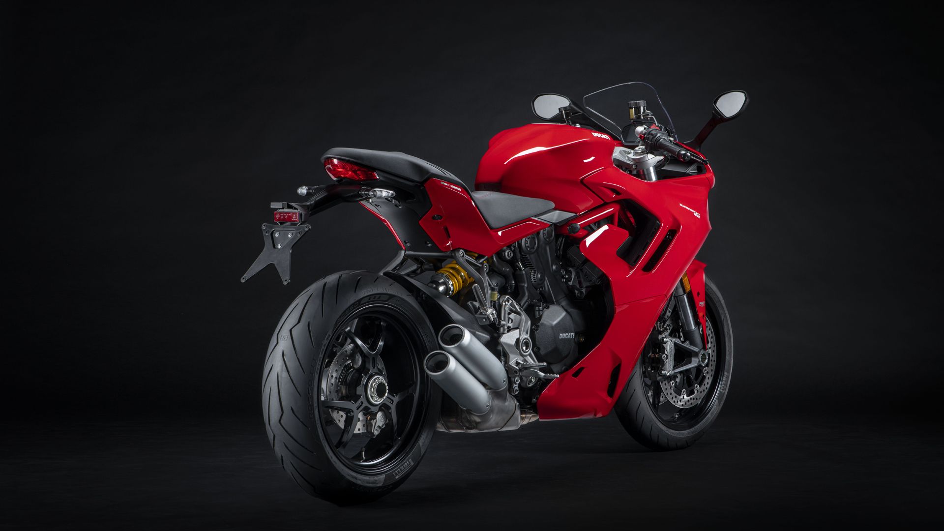 Ducati Supersport 950 2021 15
