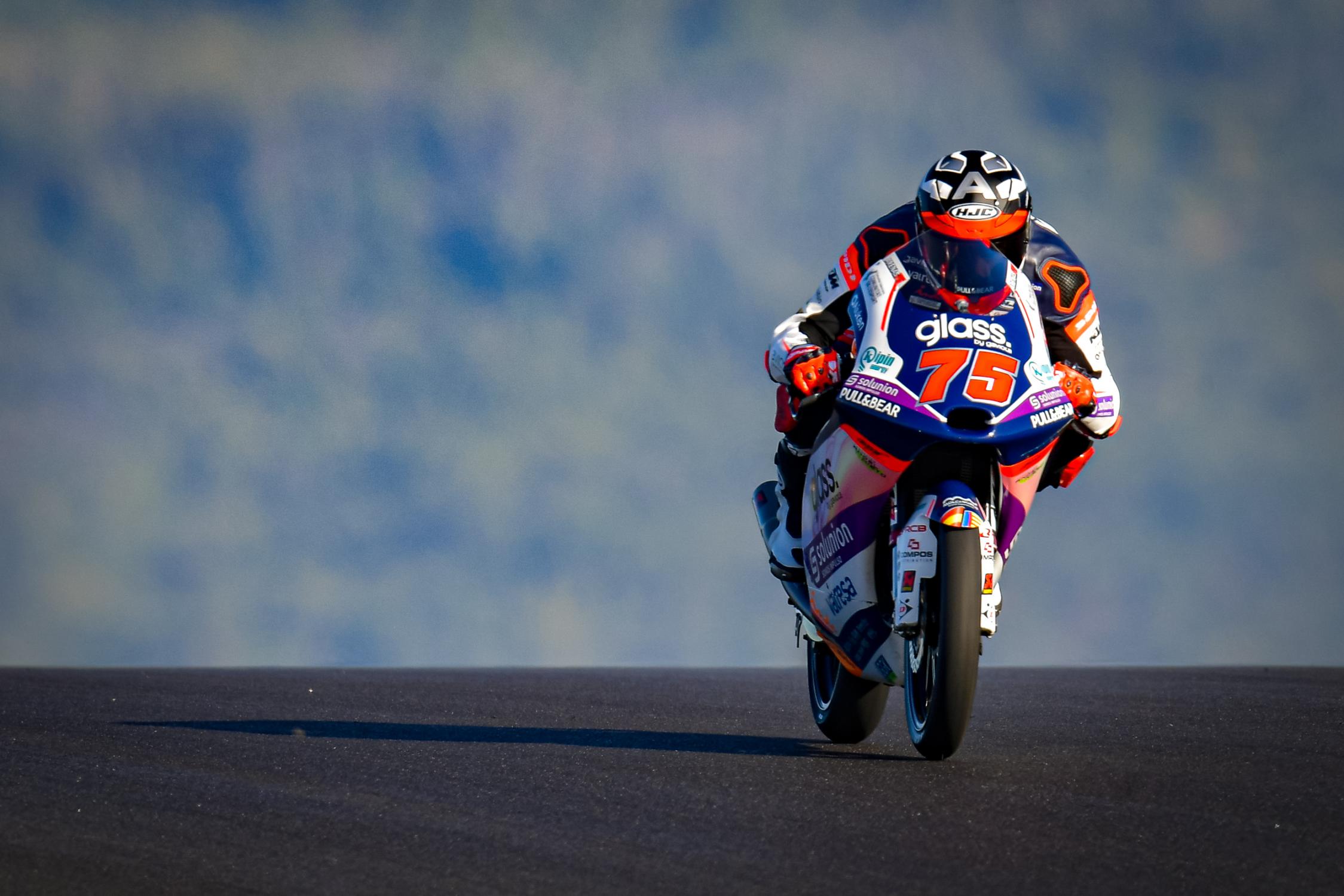 Albert Arenas ha comenzado liderando el viernes del Gran Premio de Portugal de Moto3