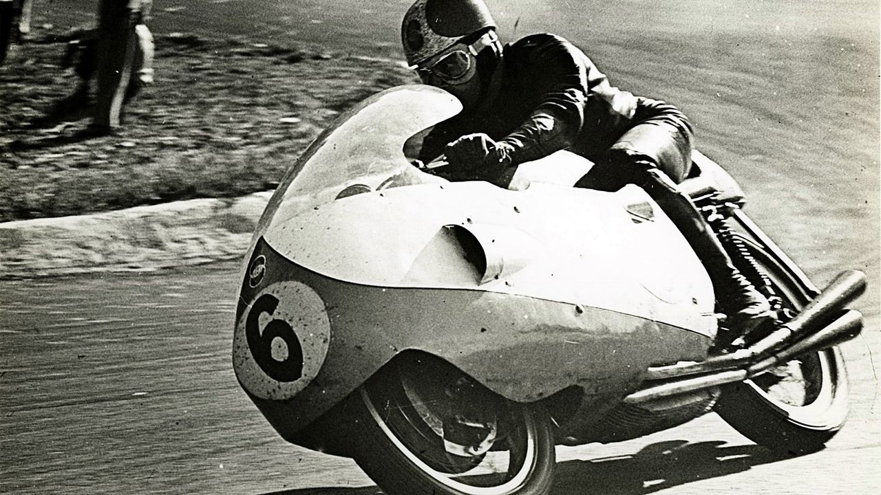 Libero Liberati (1957 con Gilera)