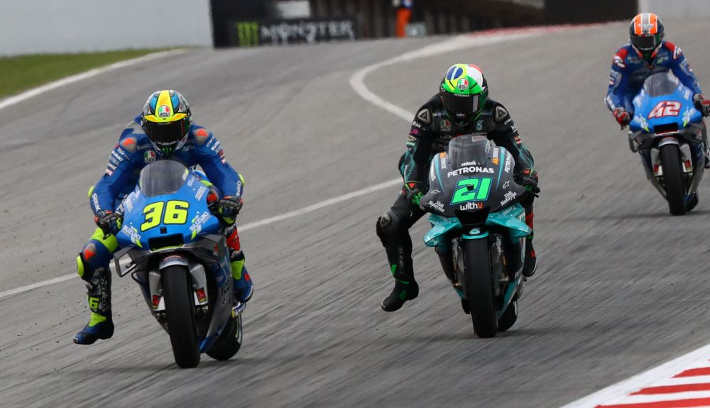 Joan Mir, Franco Morbidelli y Álex Rins, el podio final de MotoGP 2020