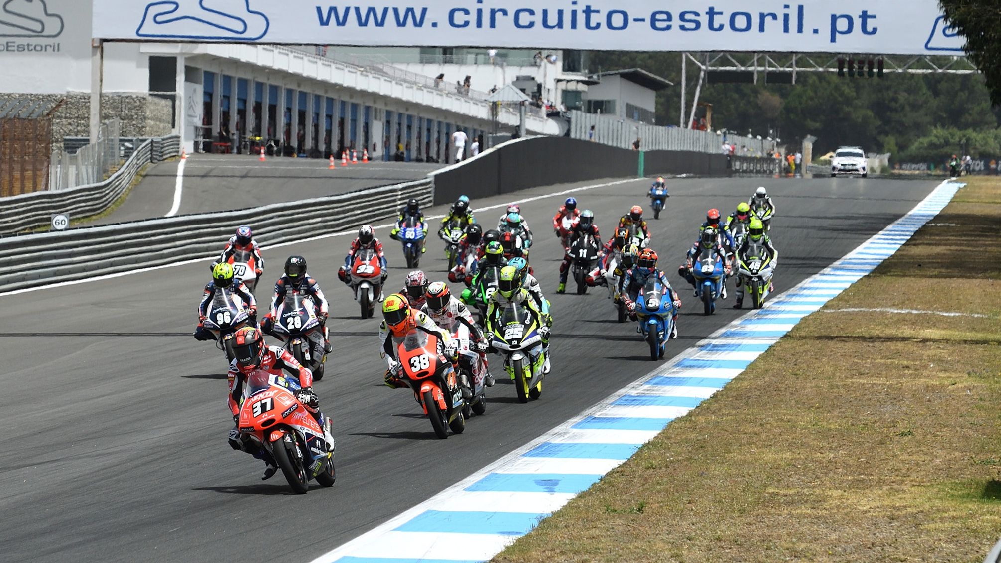 Estoril volverá a inaugurar la temporada el próximo 2021 en el FIM CEV
