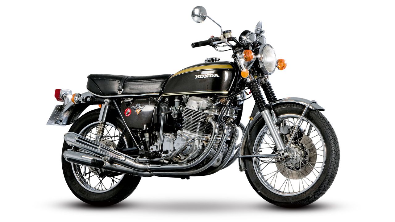 Honda CB 750F 1969. Motor: 4T, 4 cilindros en línea, SOHC, 736 cc, 67 CV a 8.000 rpm. Chasis: Doble cuna de acero. Peso: 226 kg.
